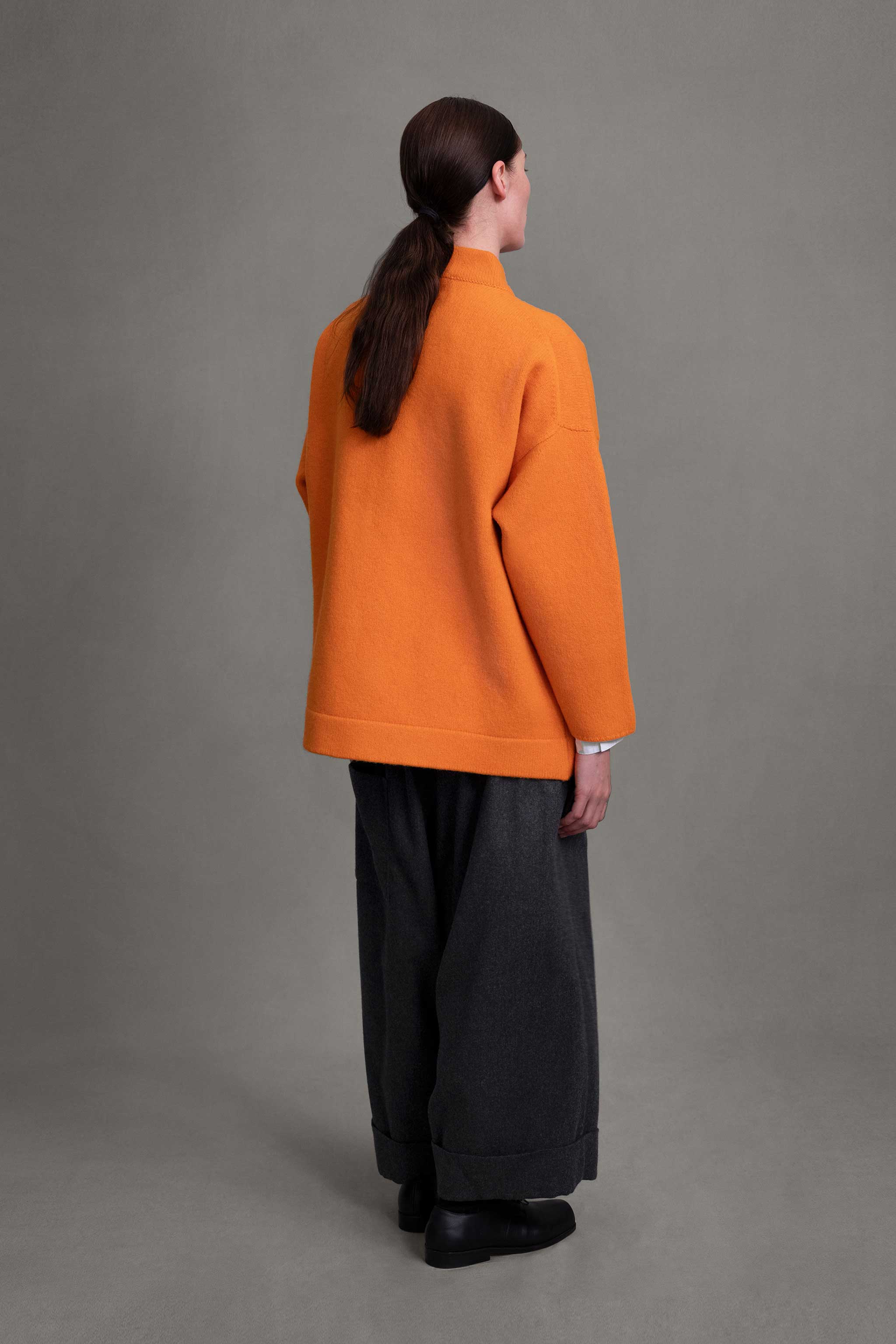THE LIBRARIAN CARDIGAN / FELTED LAMBSWOOL NASTURTIUM