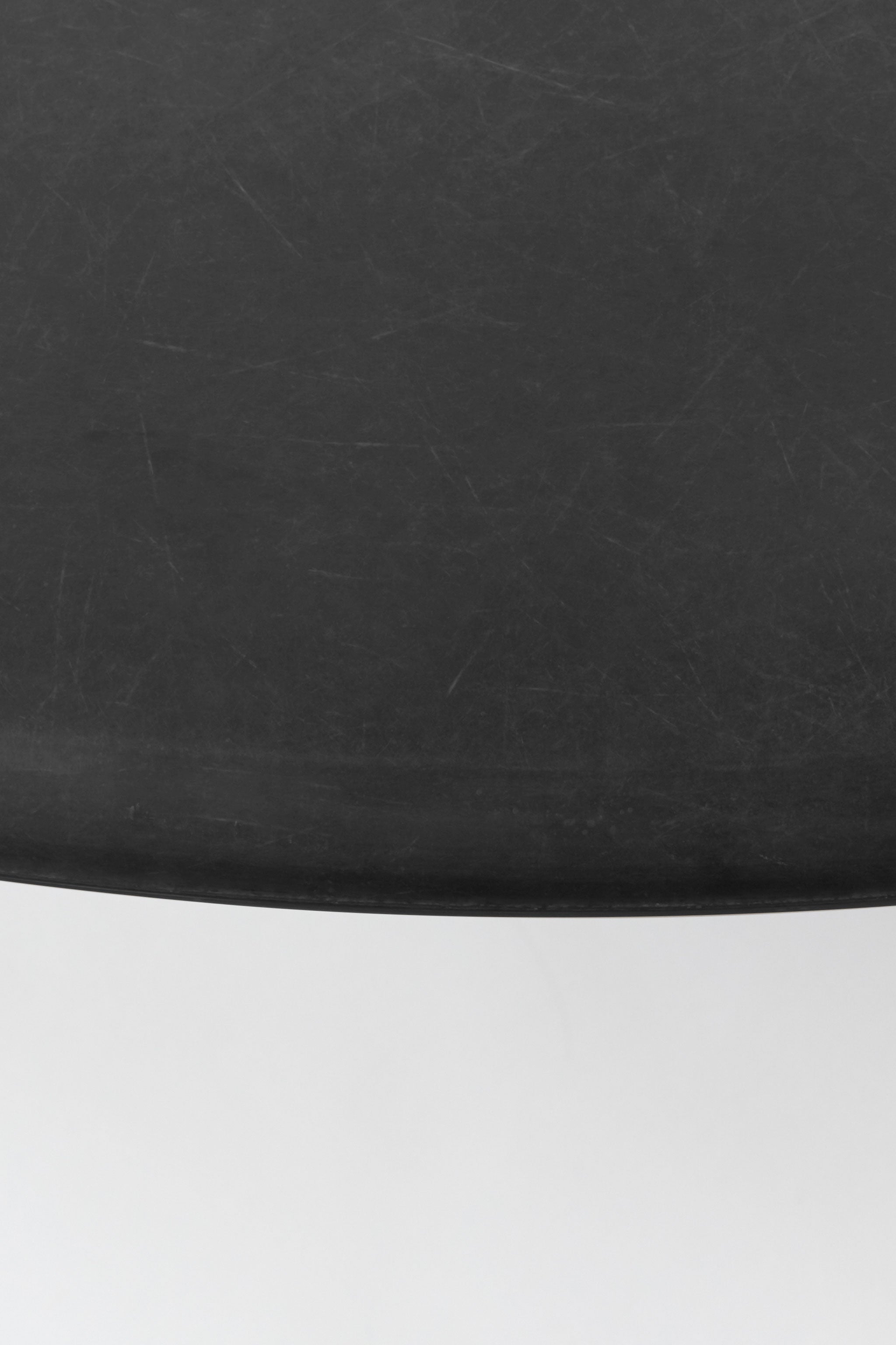 Roly-Poly Dining Table / Raw Charcoal