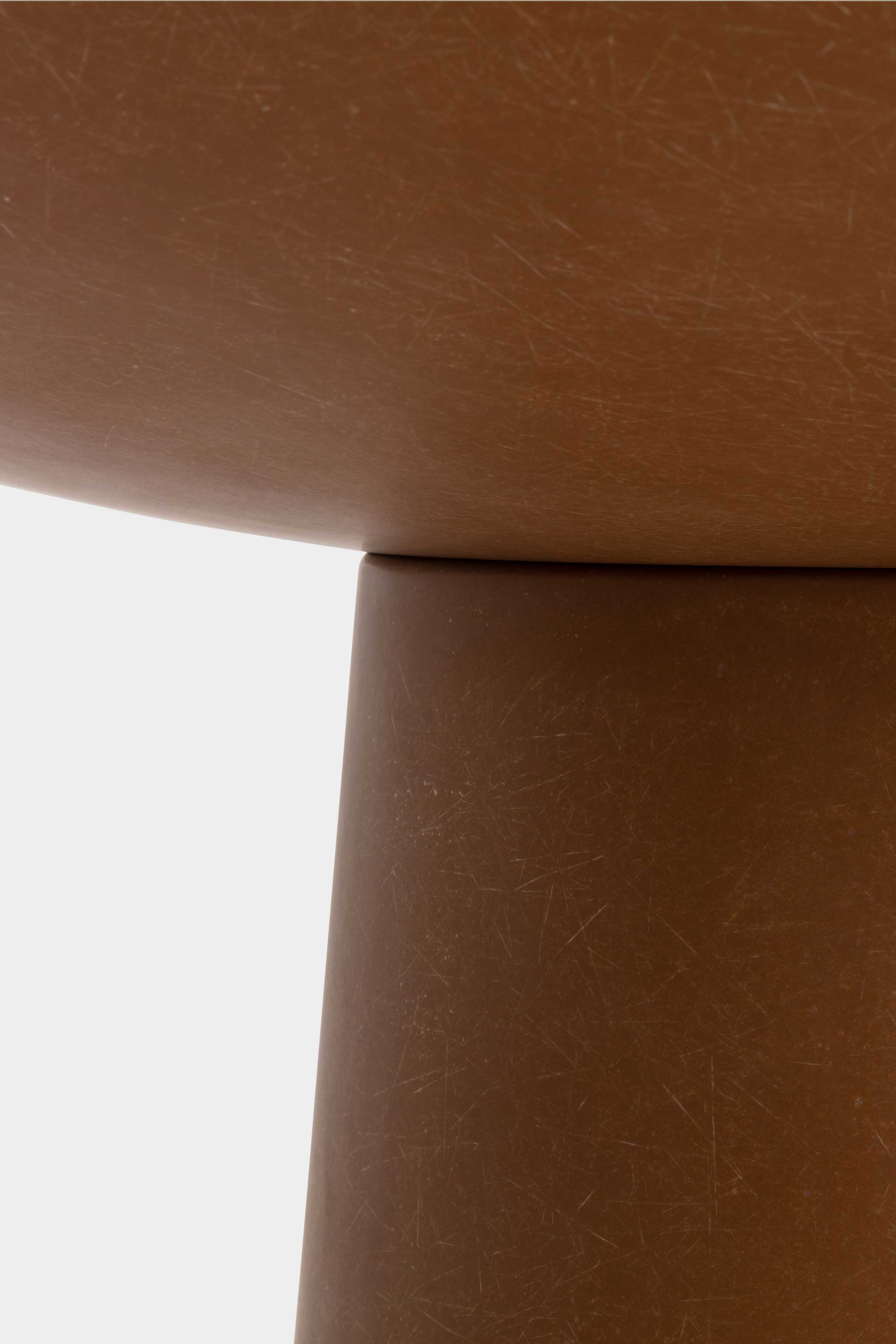 Roly-Poly Dining Table / Raw Chestnut