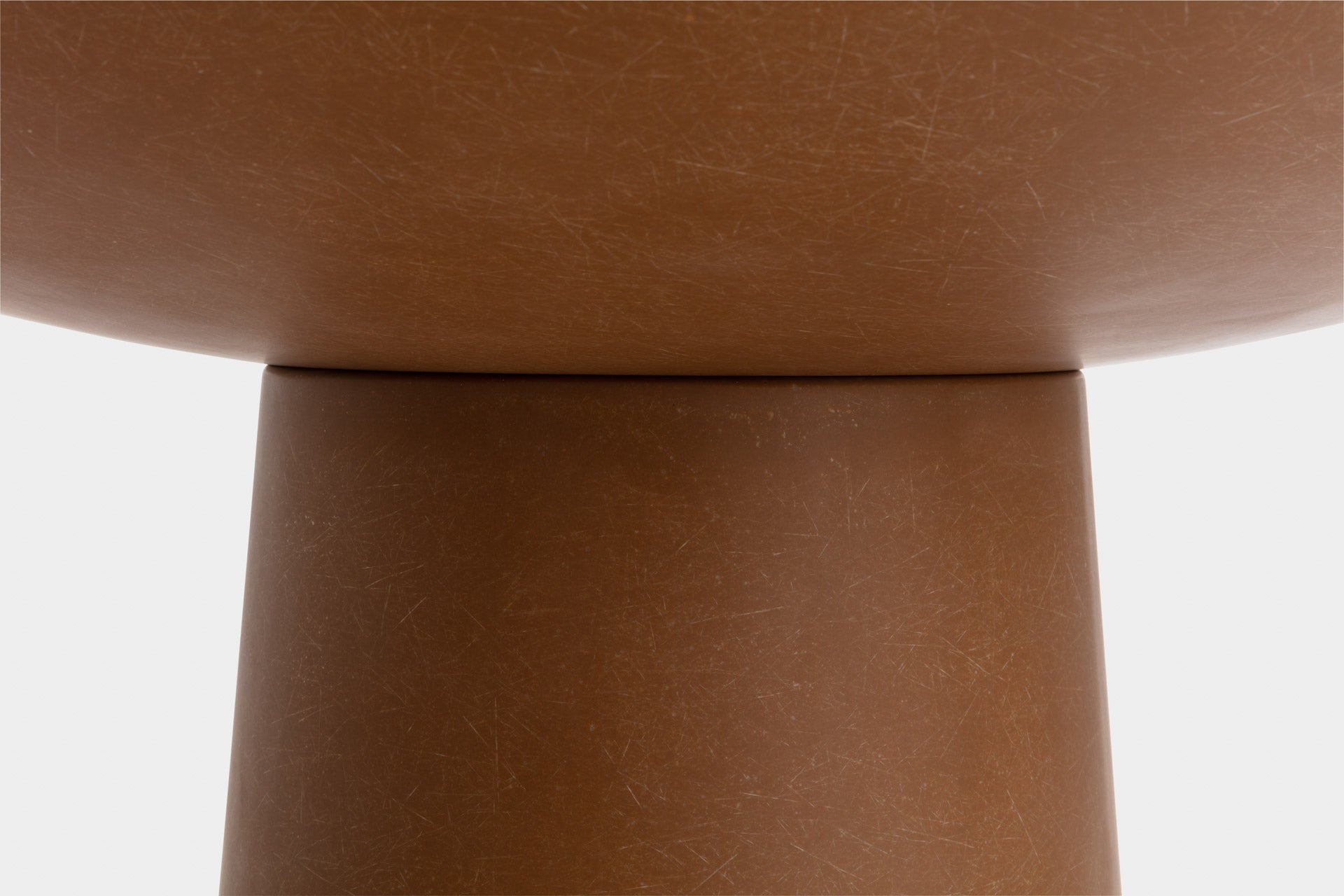 Roly-Poly Dining Table / Raw Chestnut