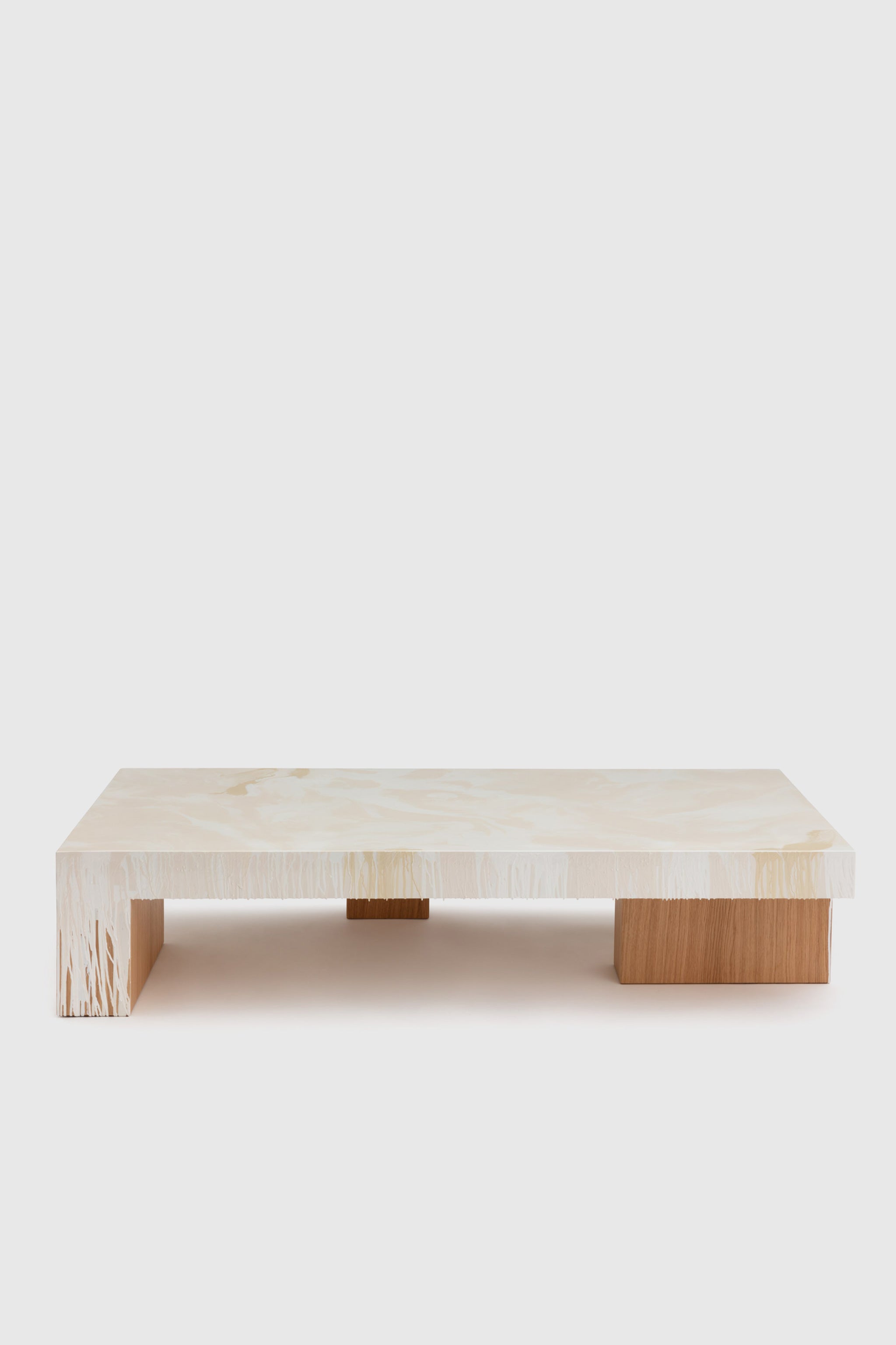 Sculpture Coffee Table / Cream Chalk