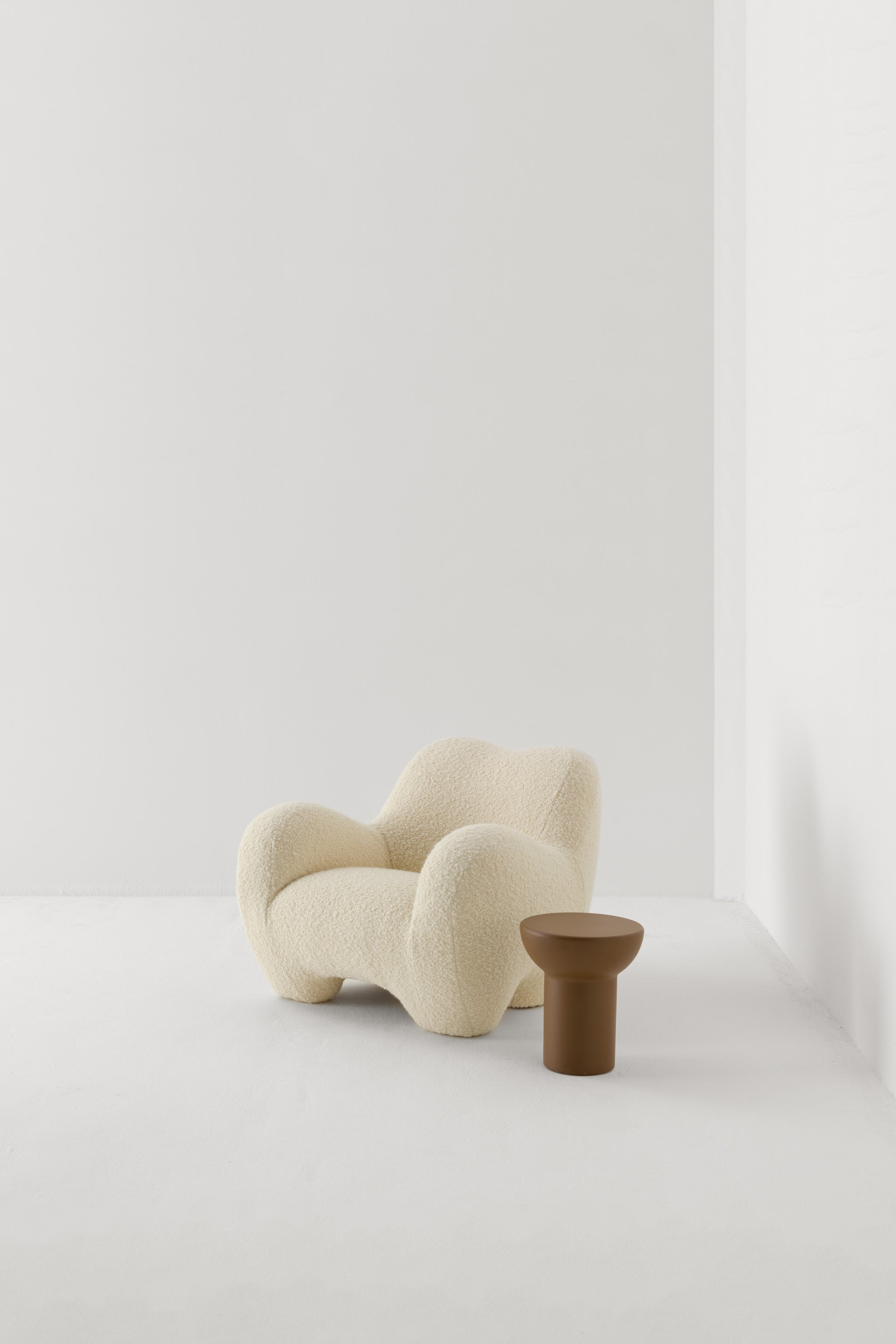 GUMMY ARMCHAIR / OPIO NATUREL