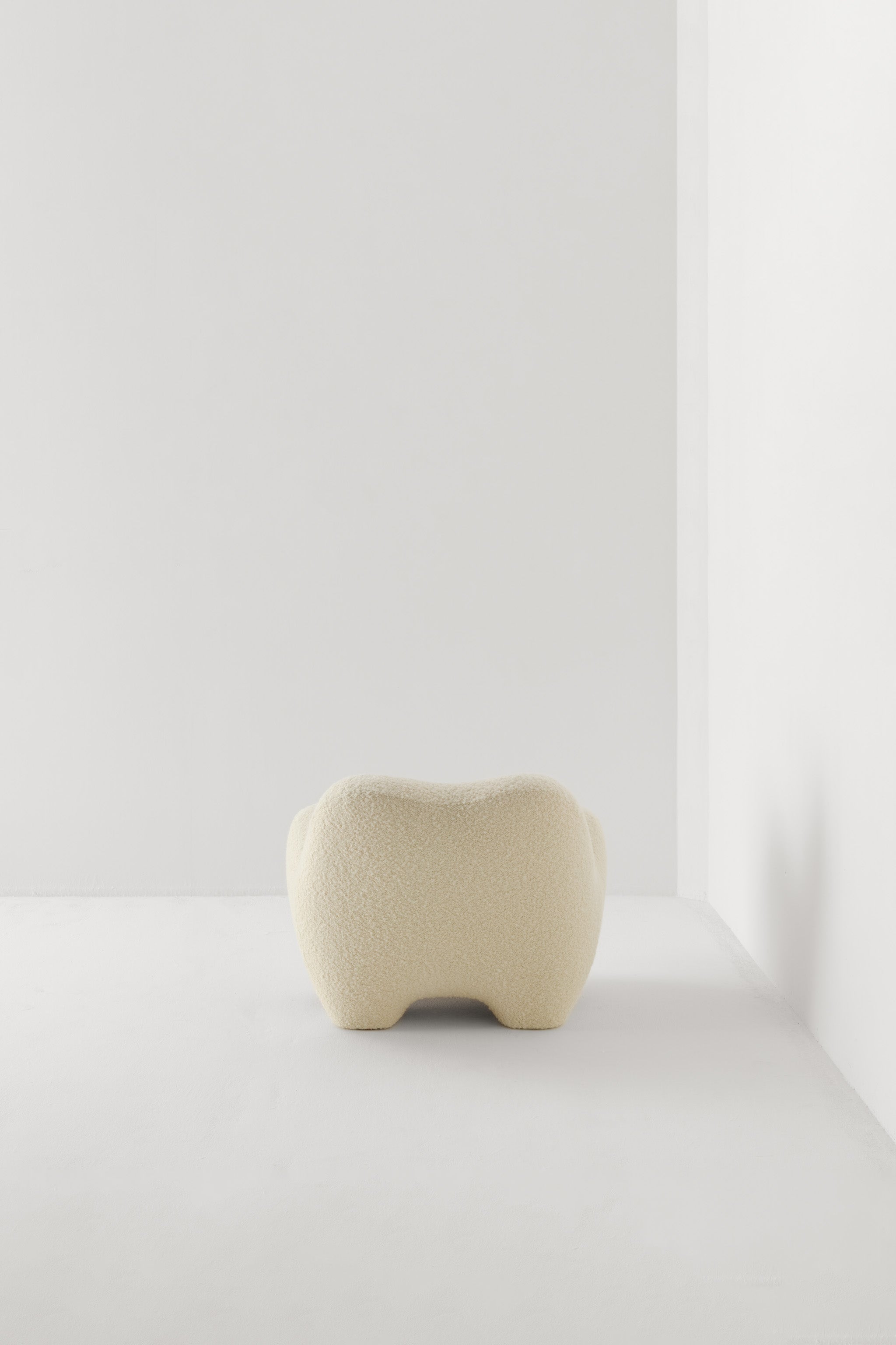 GUMMY ARMCHAIR / OPIO NATUREL