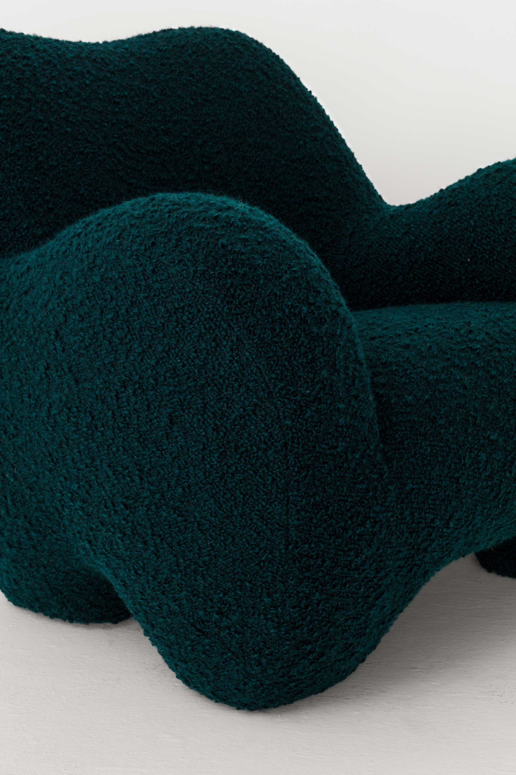 GUMMY ARMCHAIR / OPIO PRUSSIANA