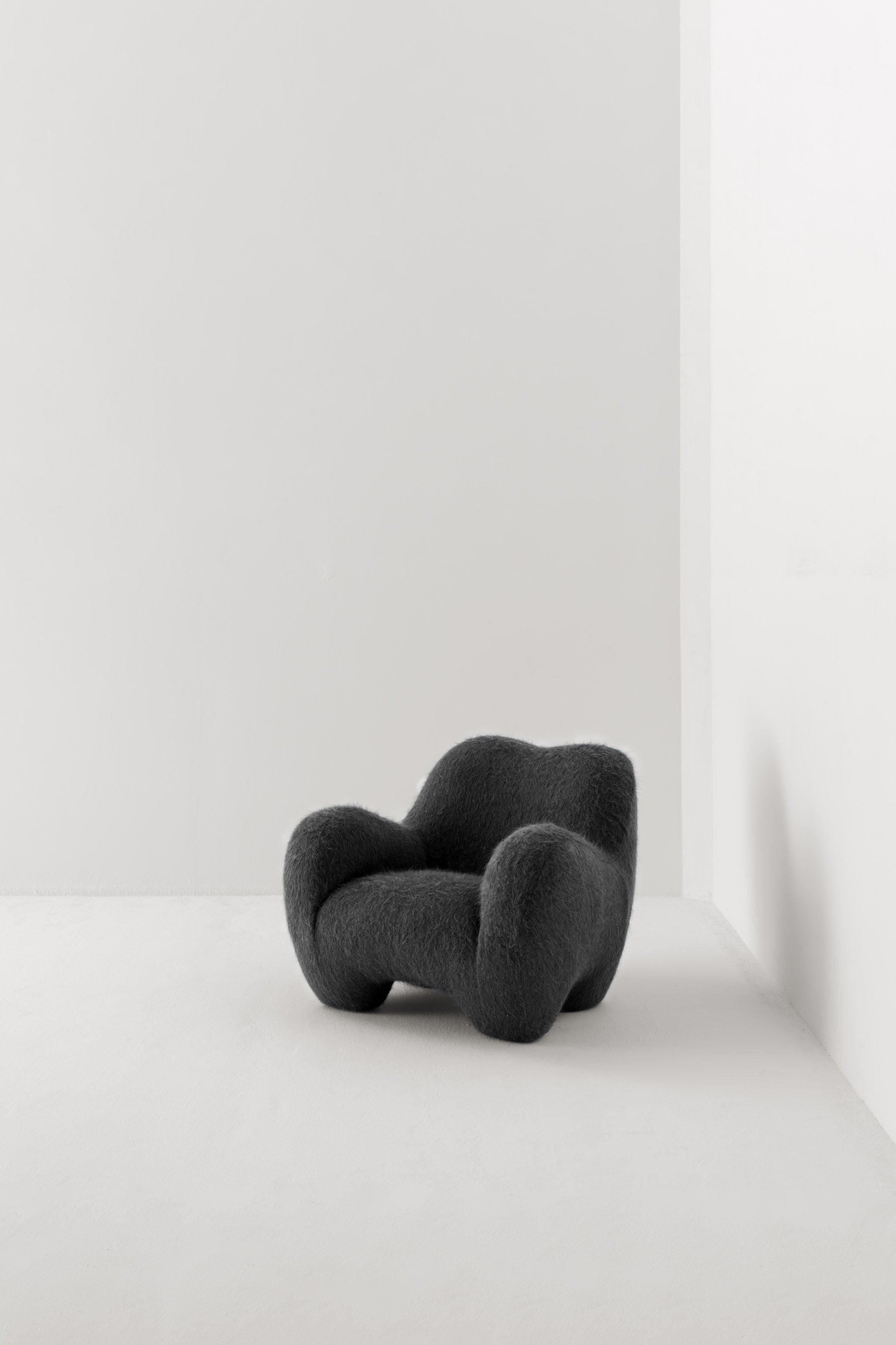 GUMMY ARMCHAIR / YETI BAGHEERA