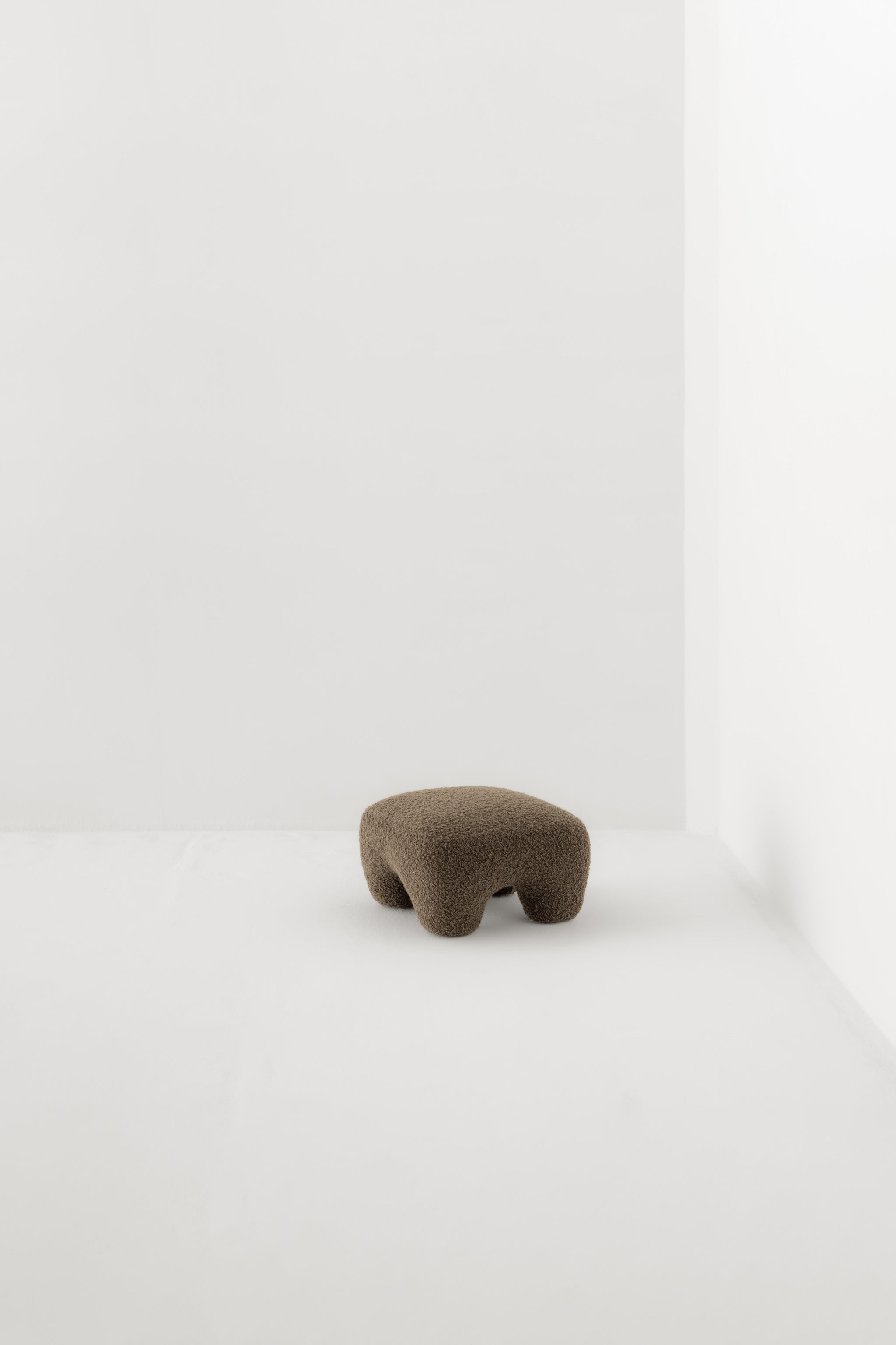 GUMMY FOOTSTOOL / OPIO CIOTTOLO