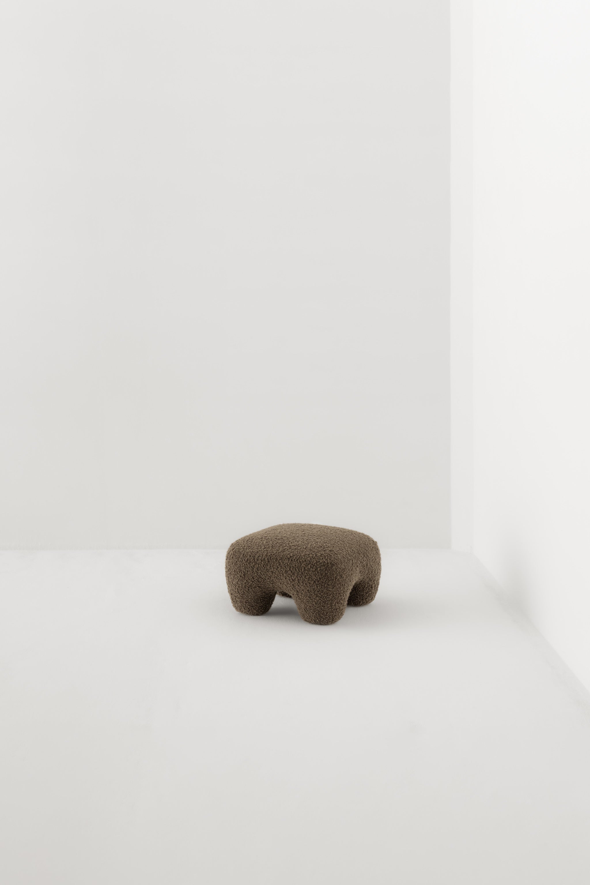 GUMMY FOOTSTOOL / OPIO CIOTTOLO