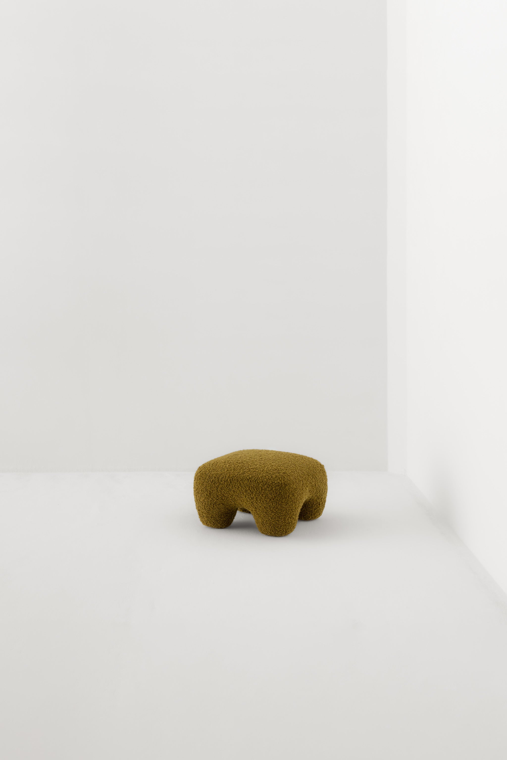 GUMMY FOOTSTOOL / OPIO KIWI