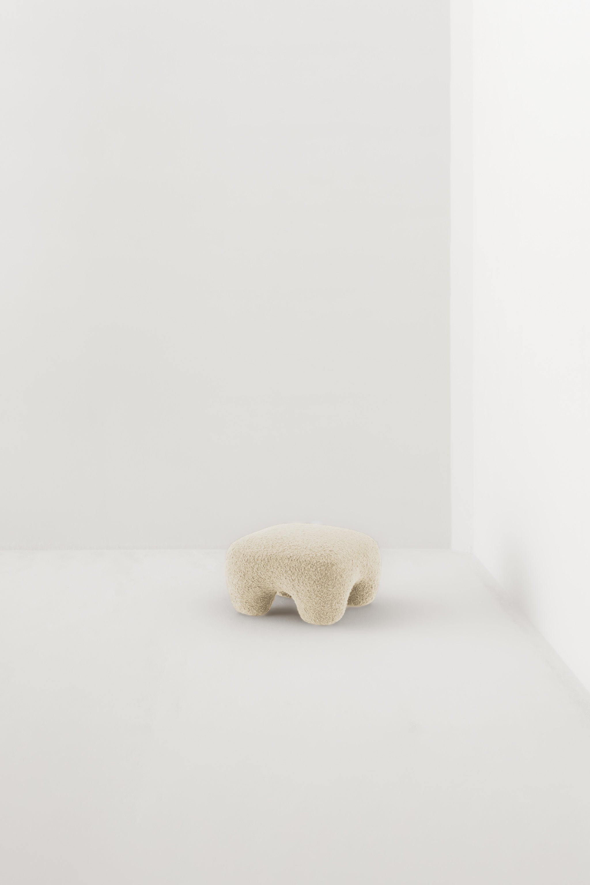 GUMMY FOOTSTOOL / OPIO NATUREL