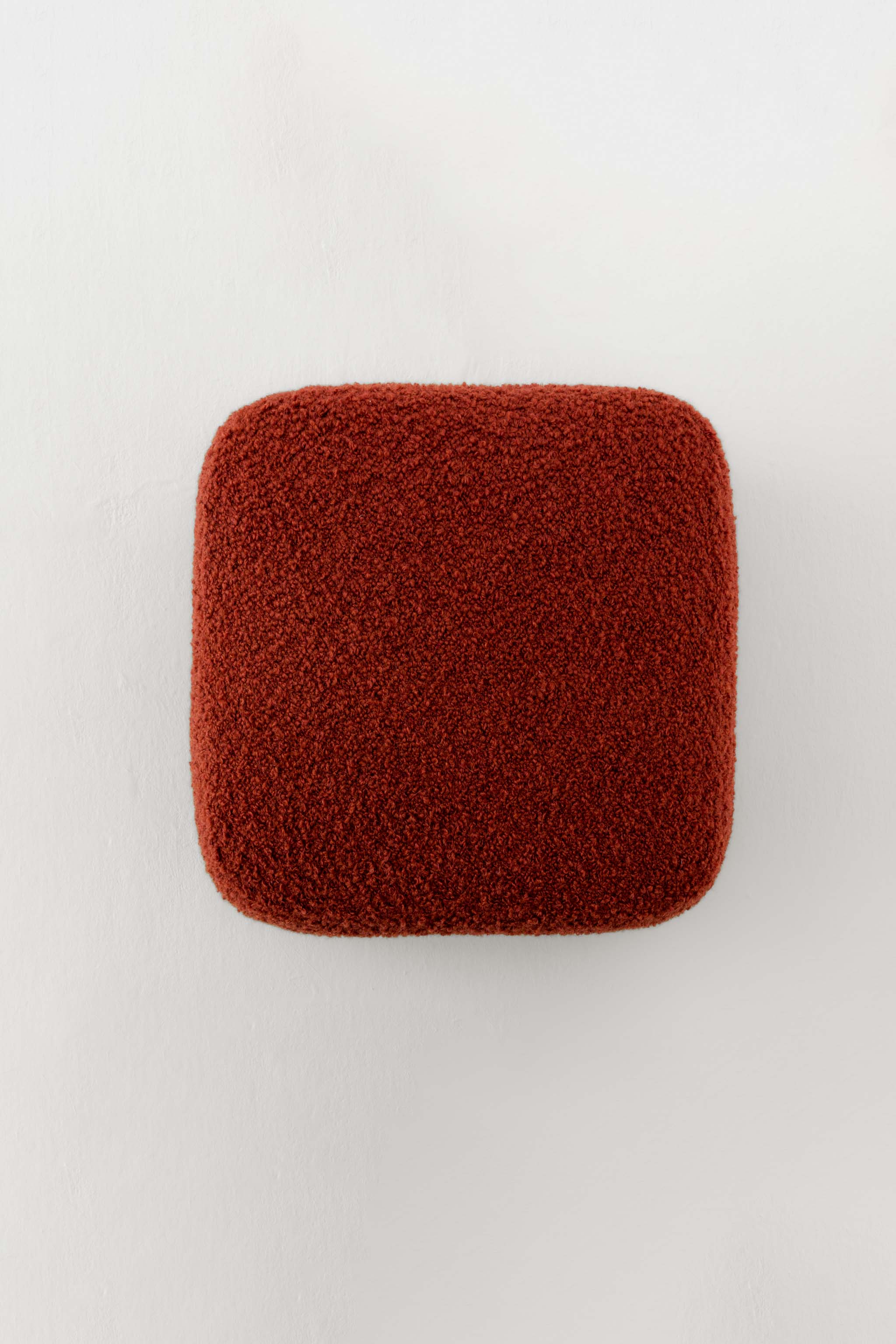 GUMMY FOOTSTOOL / OPIO TERRACOTTA