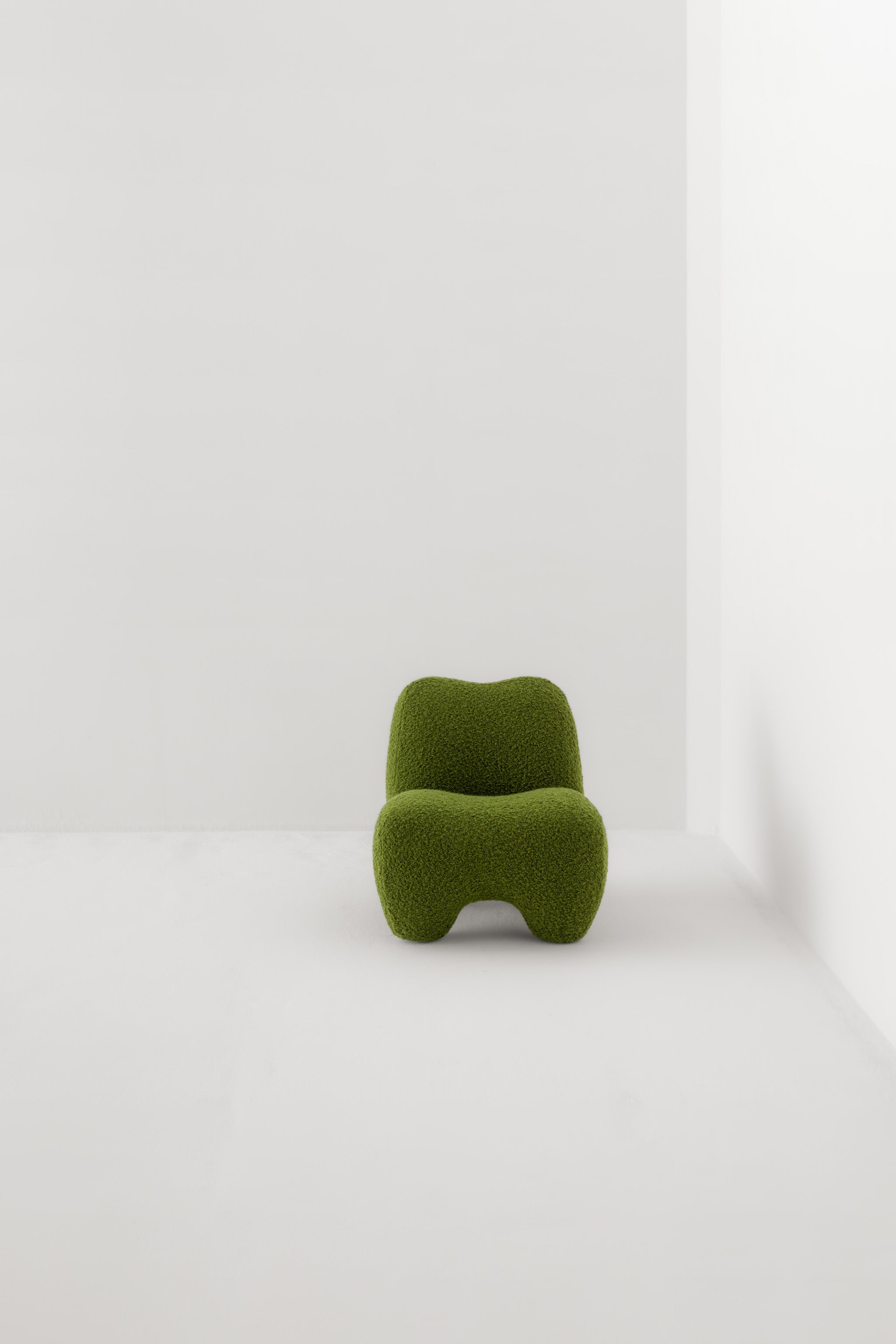 GUMMY LOUNGE CHAIR / OPIO ERBA
