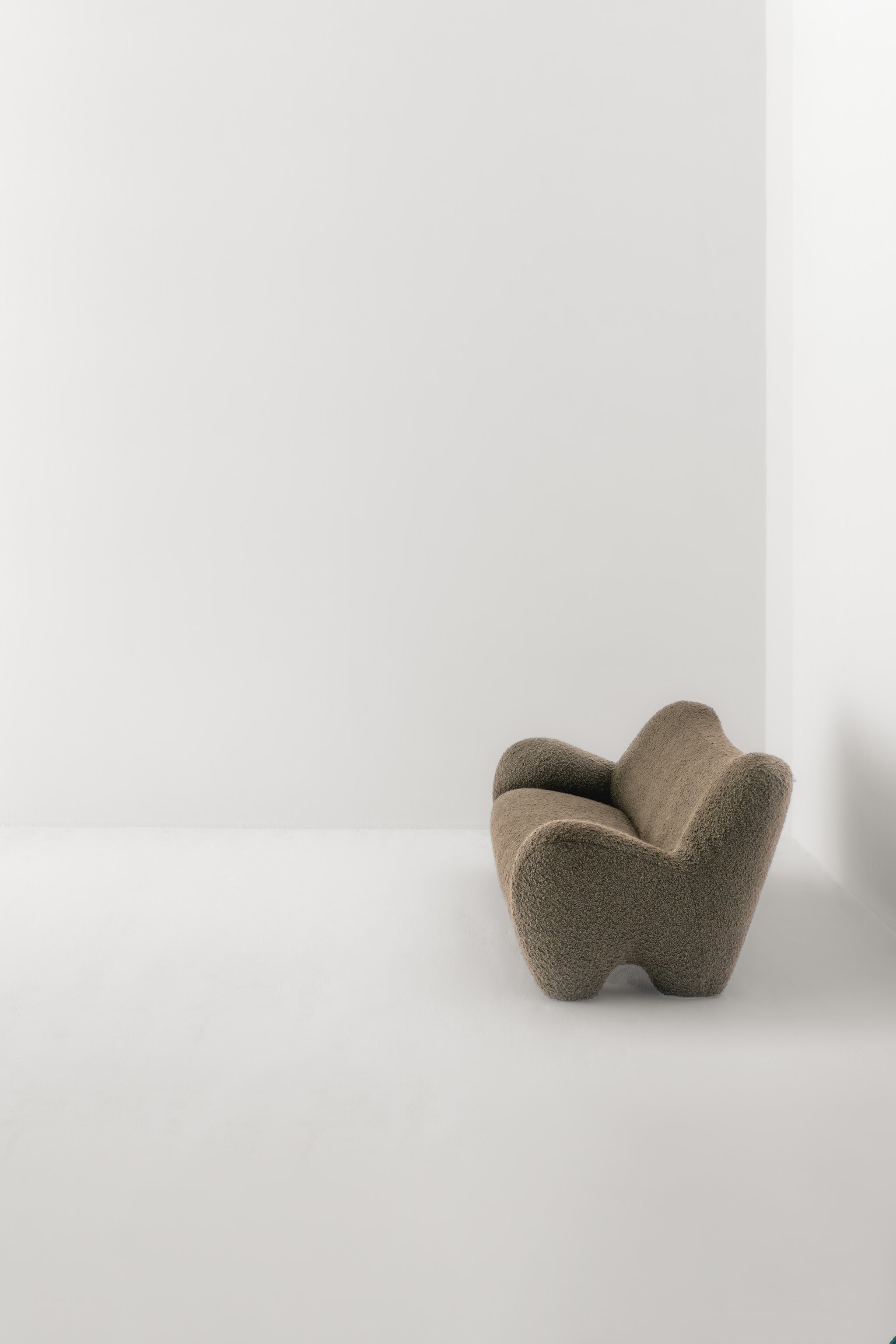 GUMMY SOFA / OPIO CIOTTOLO