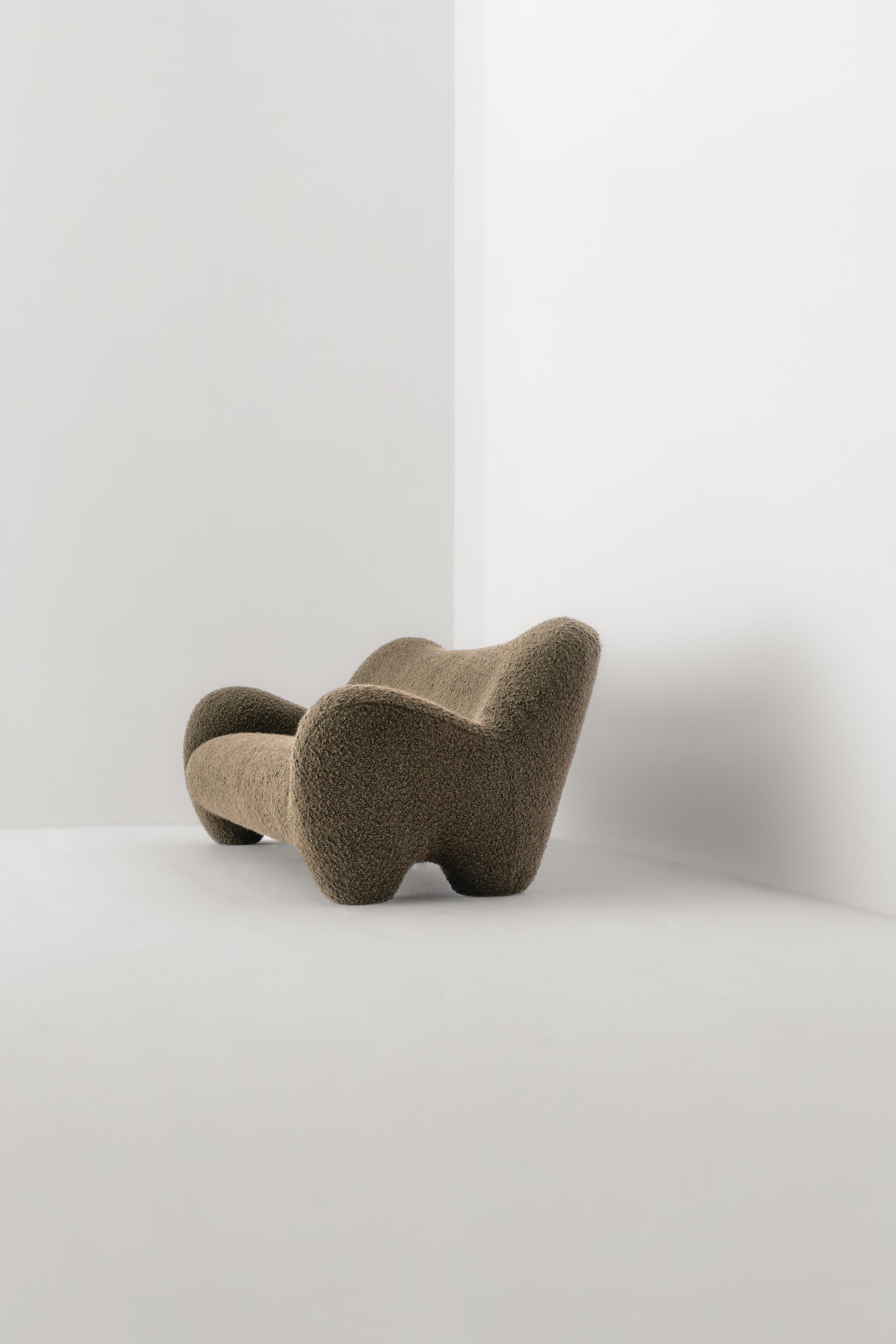 GUMMY SOFA / OPIO CIOTTOLO