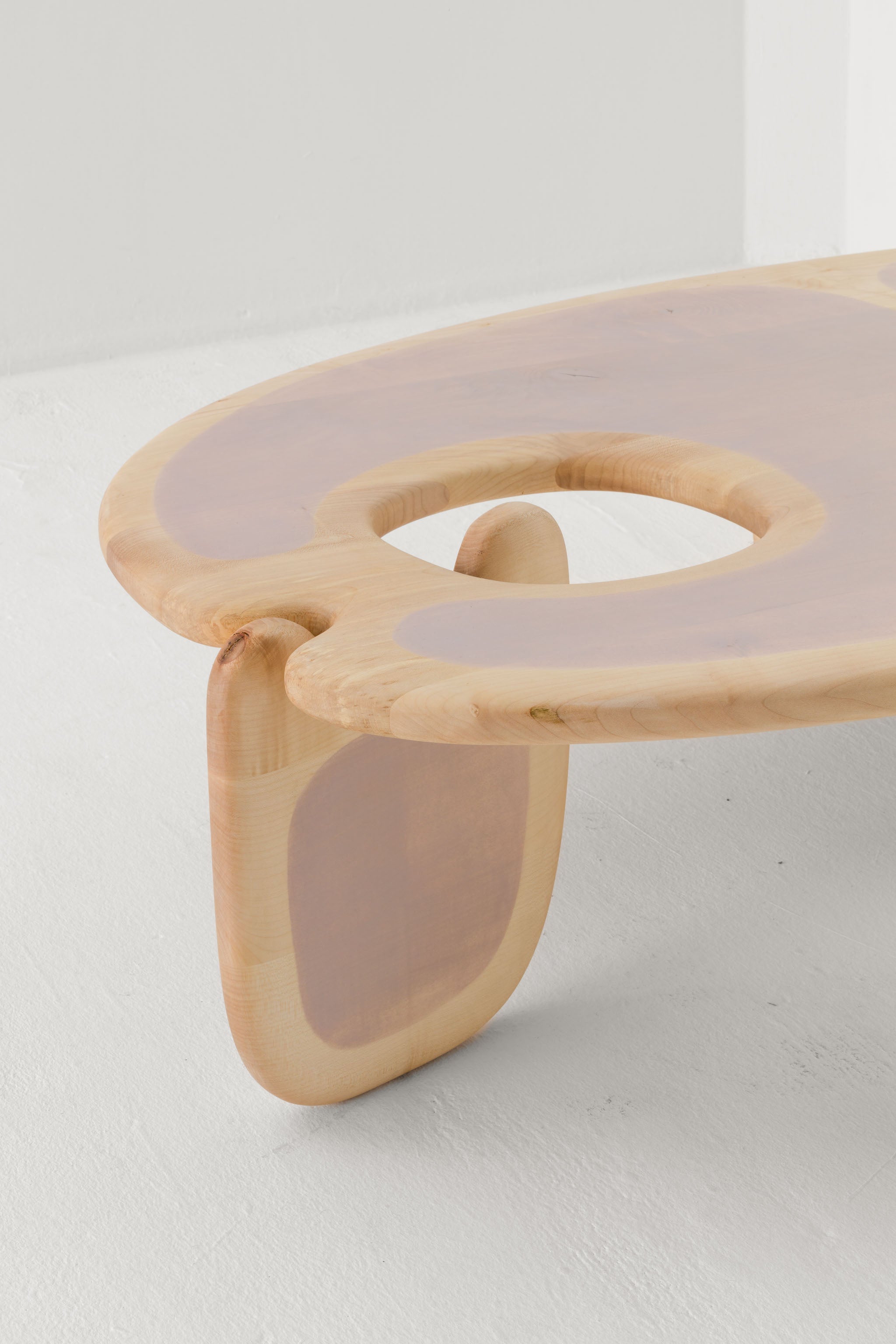 PALETTE COFFEE TABLE / SYCAMORE SOFT LILAC