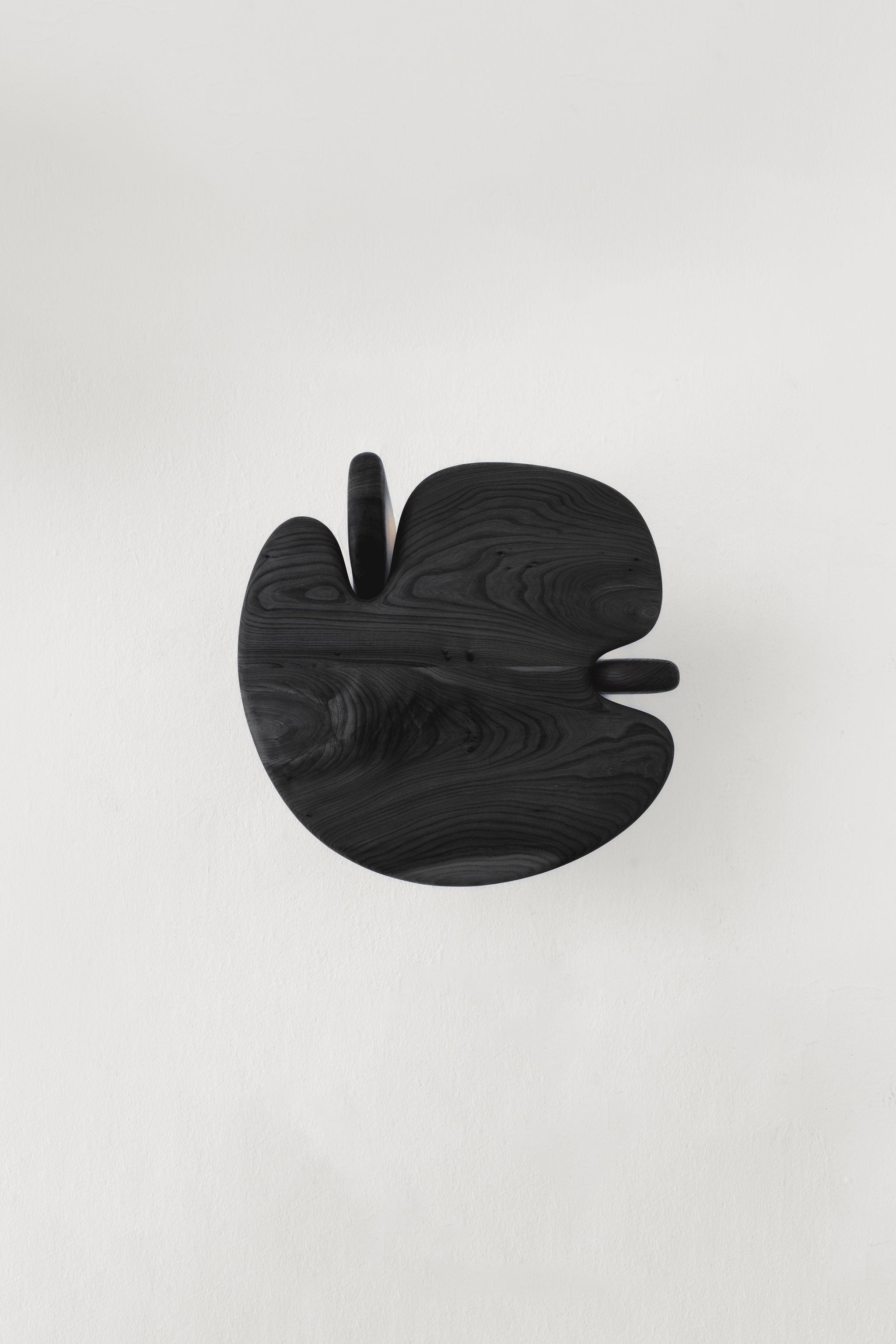 PALETTE SIDE TABLE / SCORCHED OAK