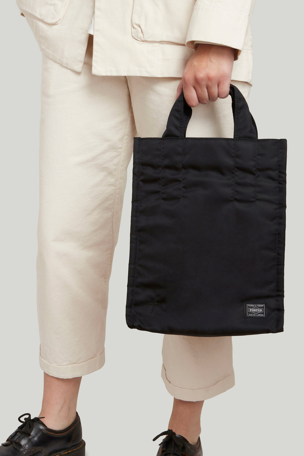 リバーシブル仕様になっていますtoogood chacoli  THE JOINER BAG porter