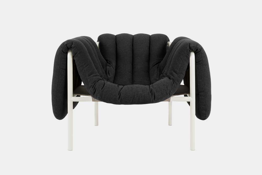 THE PUFFY LOUNGE CHAIR