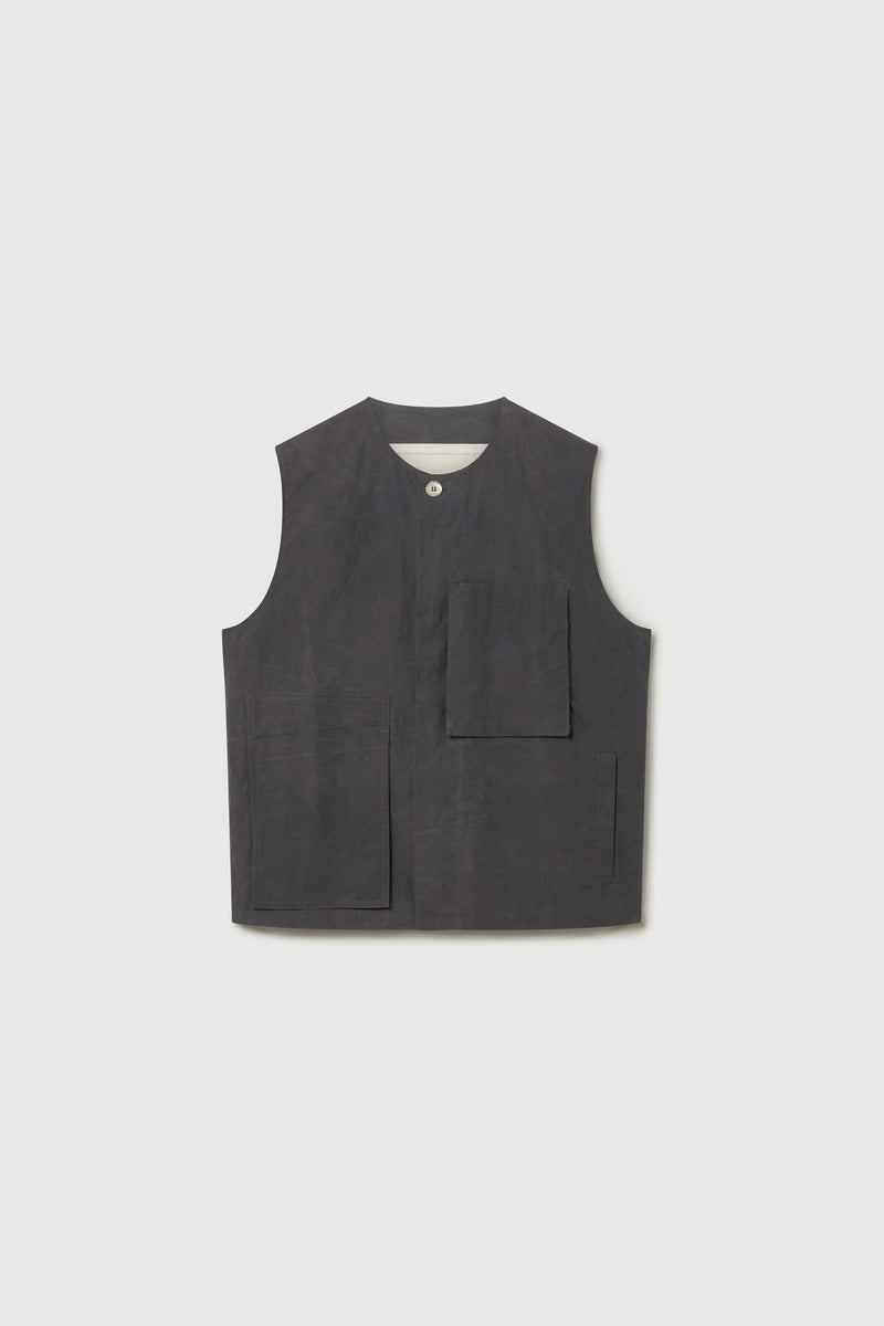 THE TINKER GILET / PROOFED COTTON CHARCOAL