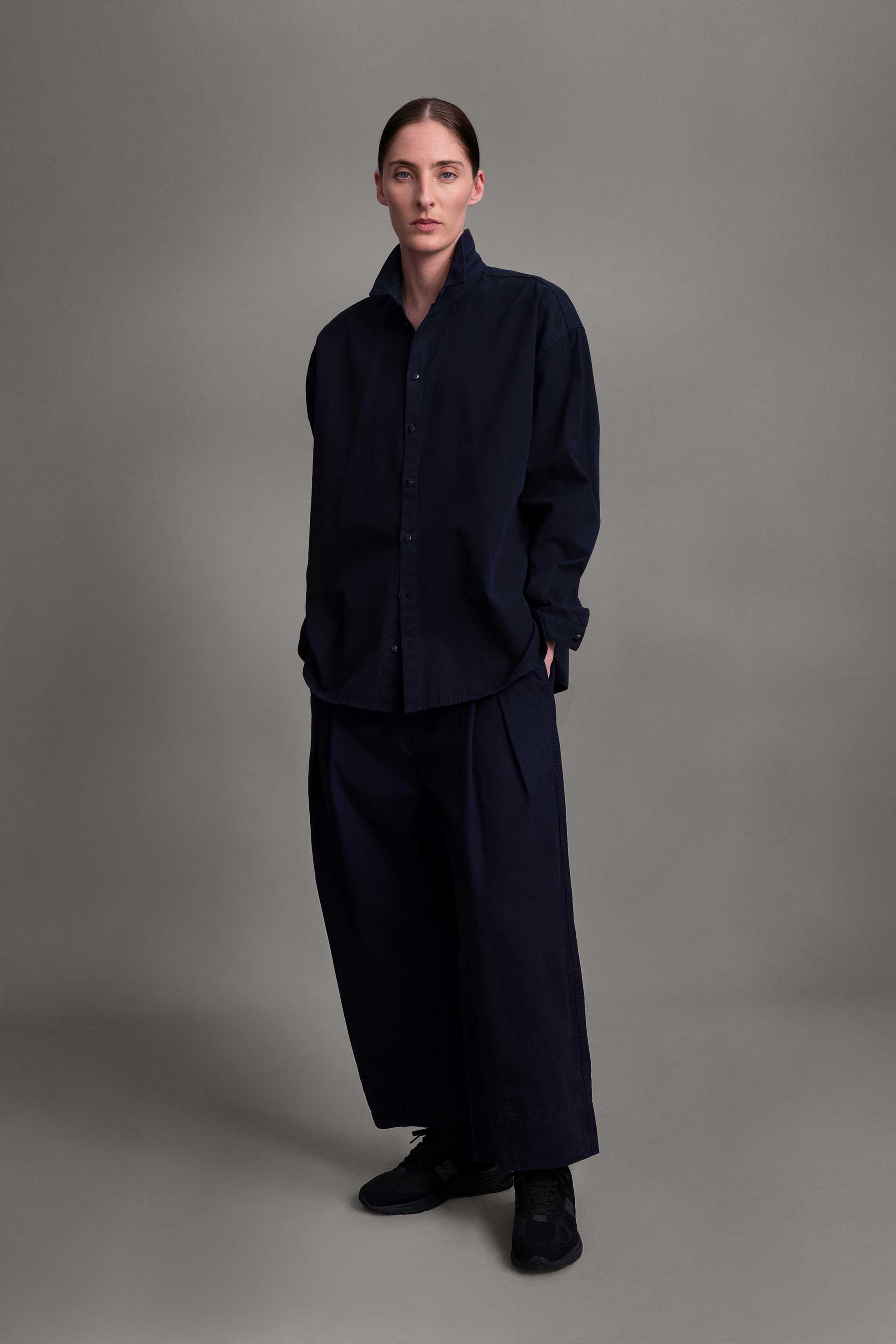 The Draughtsman Square Cut Cotton Relaxed Fit Shirt-Navy