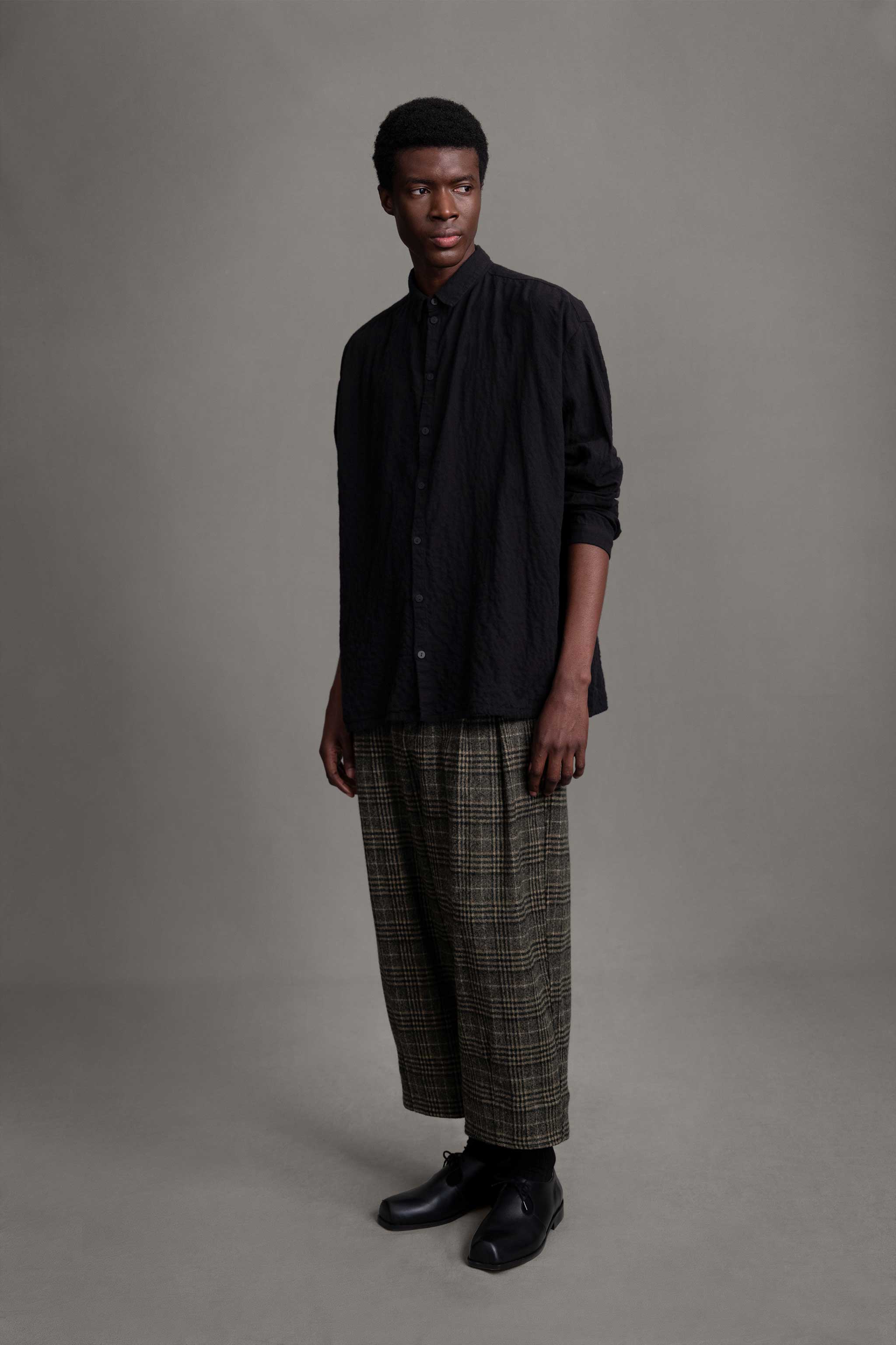 THE DRAUGHTSMAN SHIRT / WRINKLED TWILL FLINT