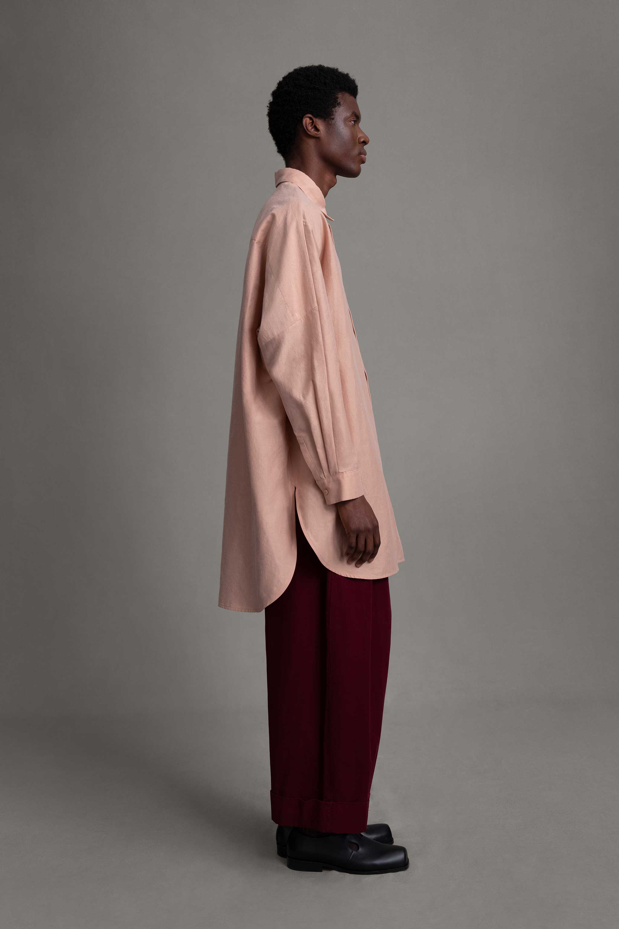 THE PAINTER SHIRT / COTTON SILK POWDER