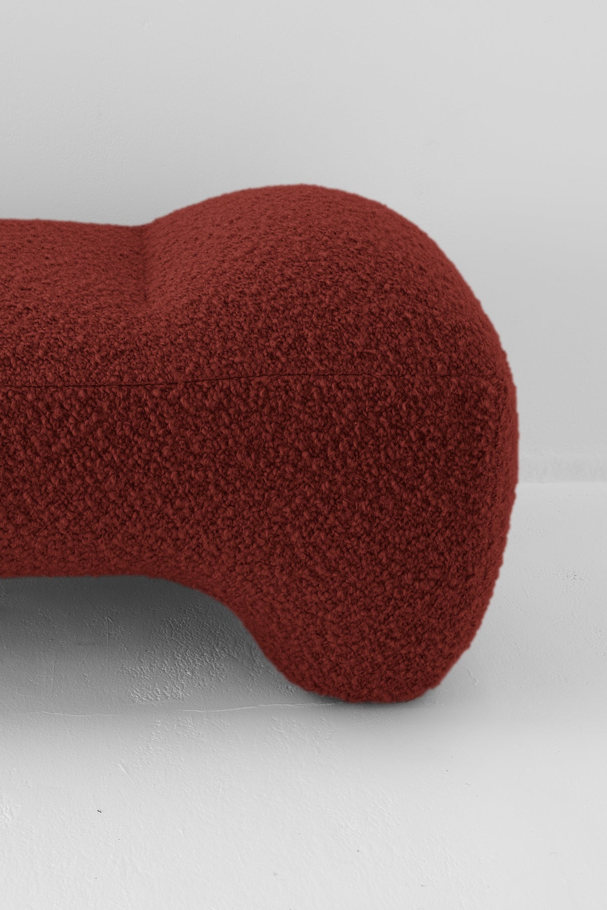 GUMMY BENCH / OPIO TERRACOTTA