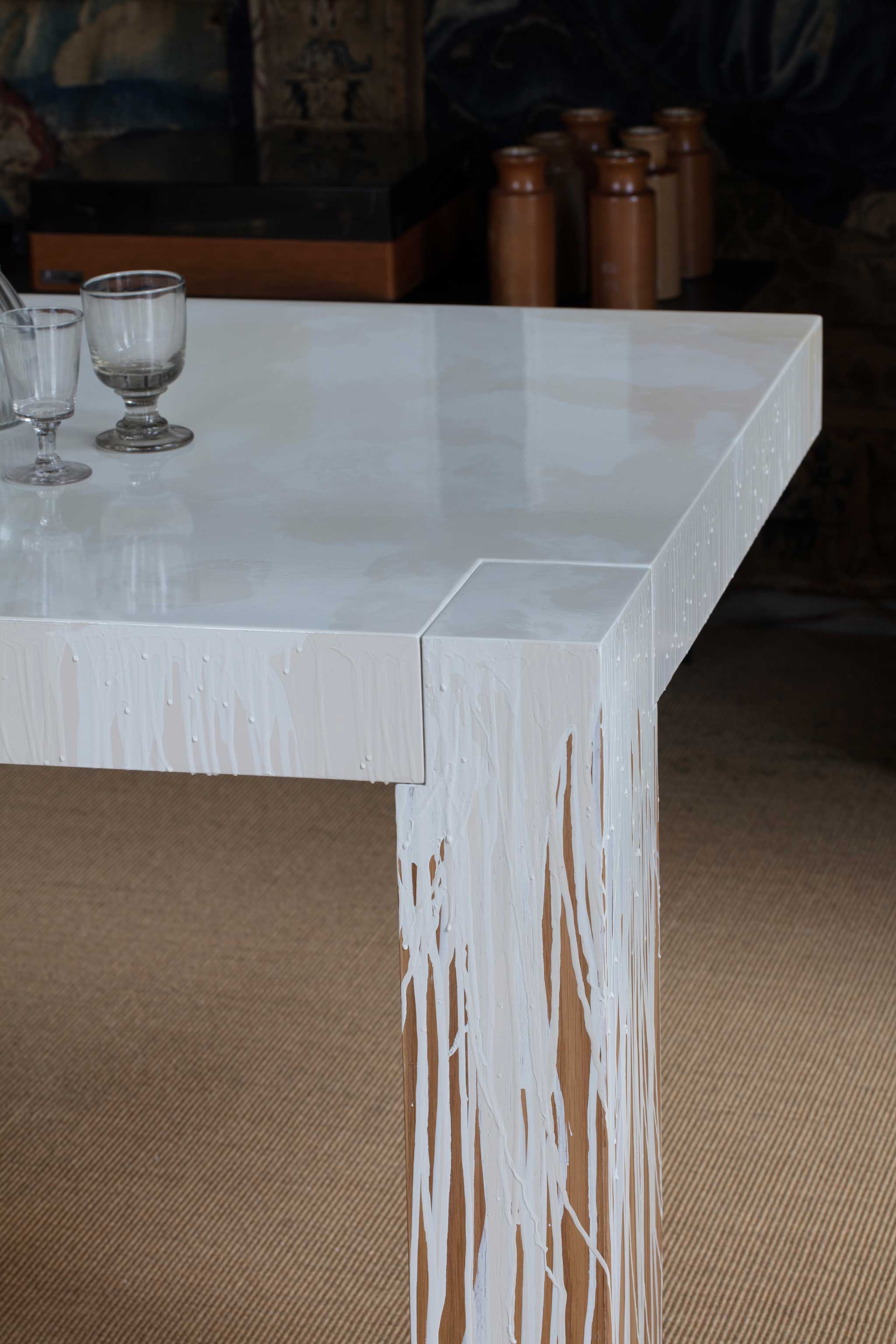 SCULPTURE DINING TABLE