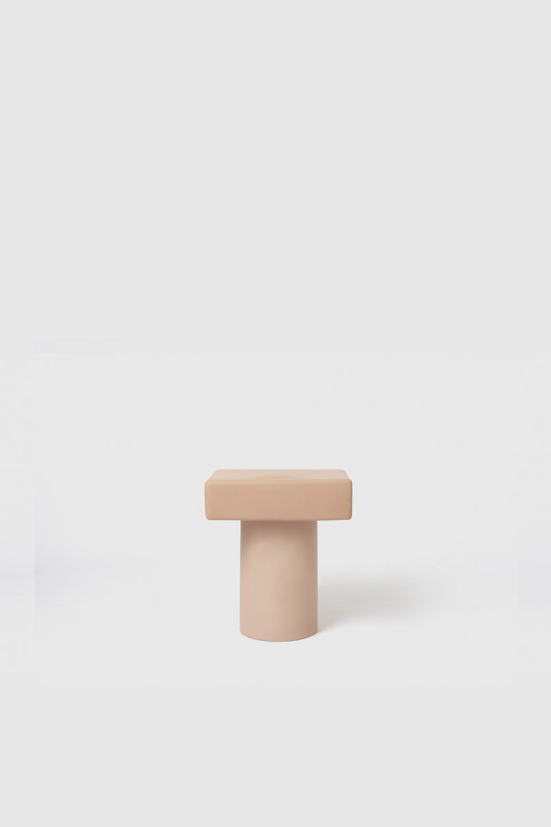 ROLY-POLY NIGHT STAND / PUTTY