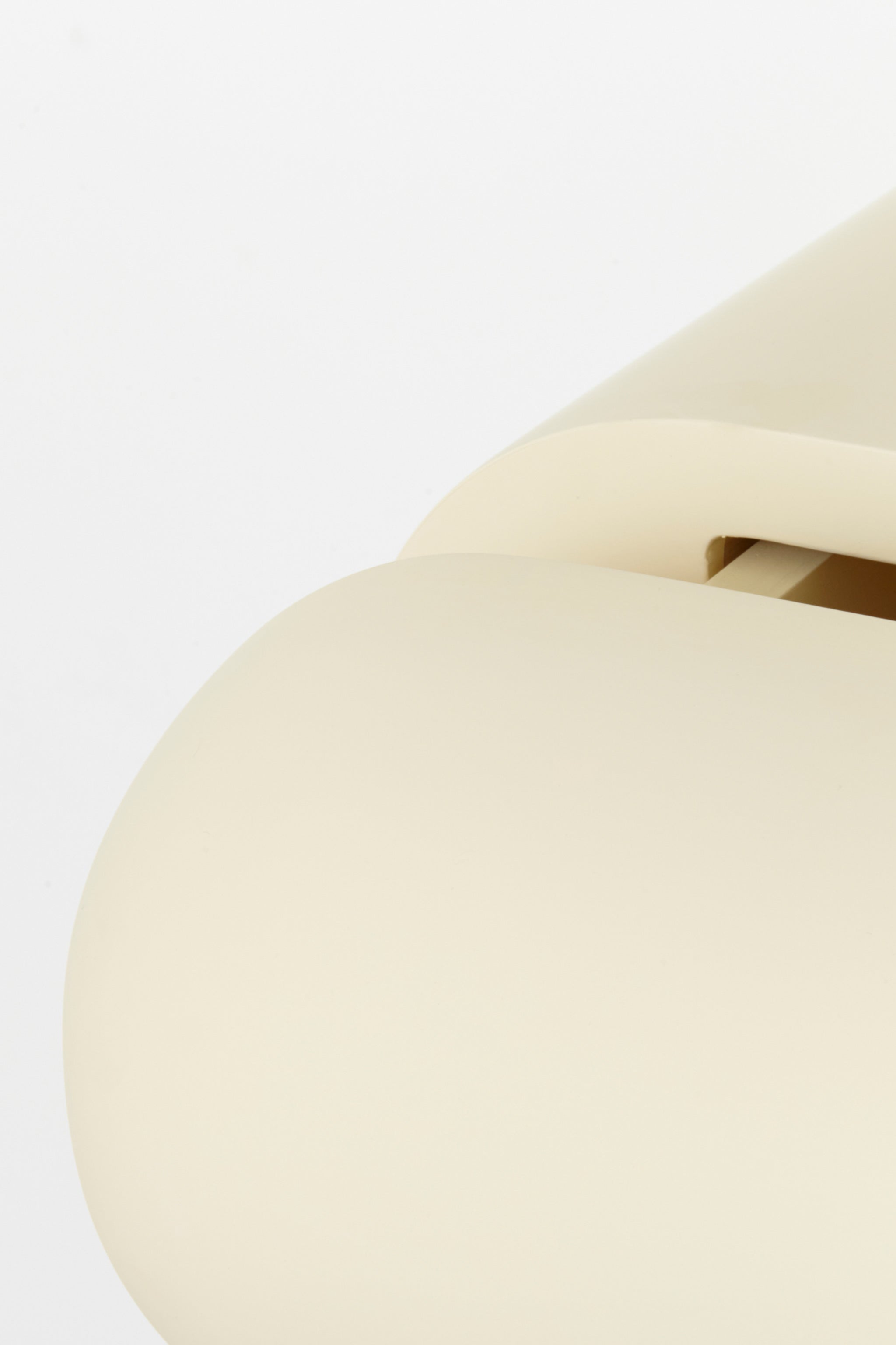 ROLY-POLY CANTILEVER DRAWER / CREAM