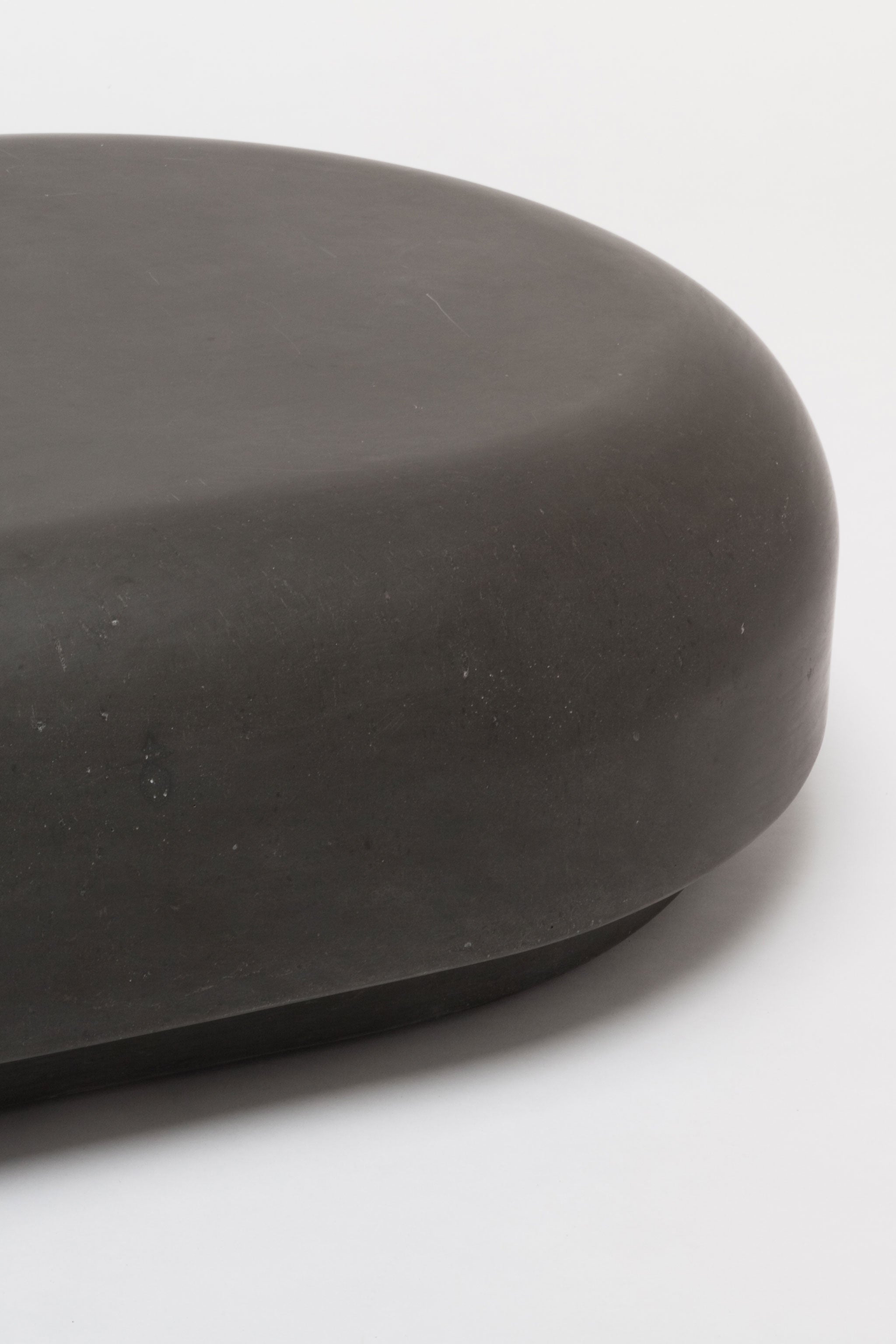 Roly-Poly Low Table / Charcoal