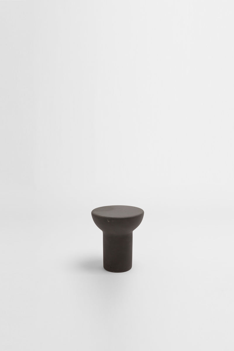 Roly-Poly Side Table / Charcoal