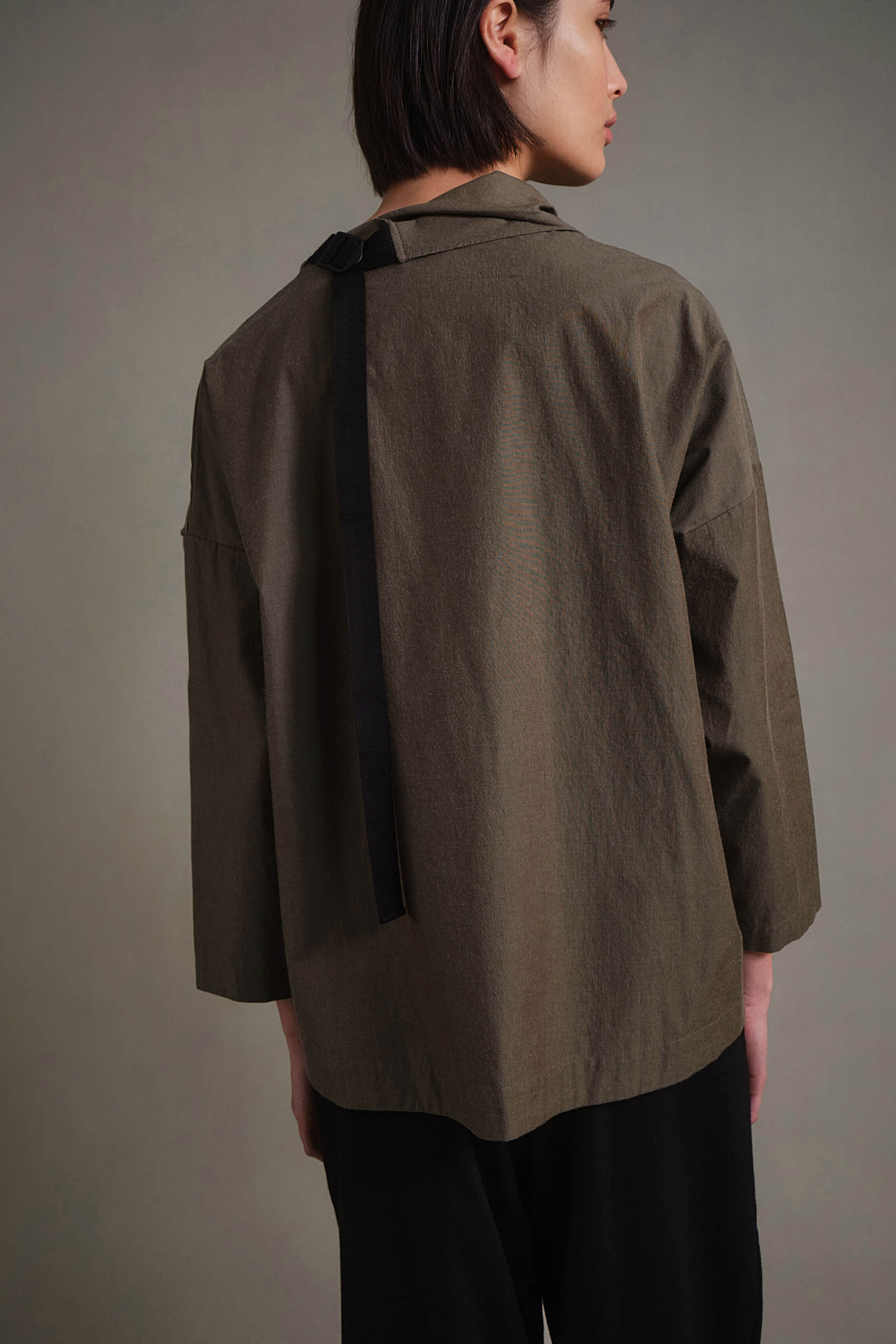 THE CROFTER TOP / COTTON SILK KHAKI