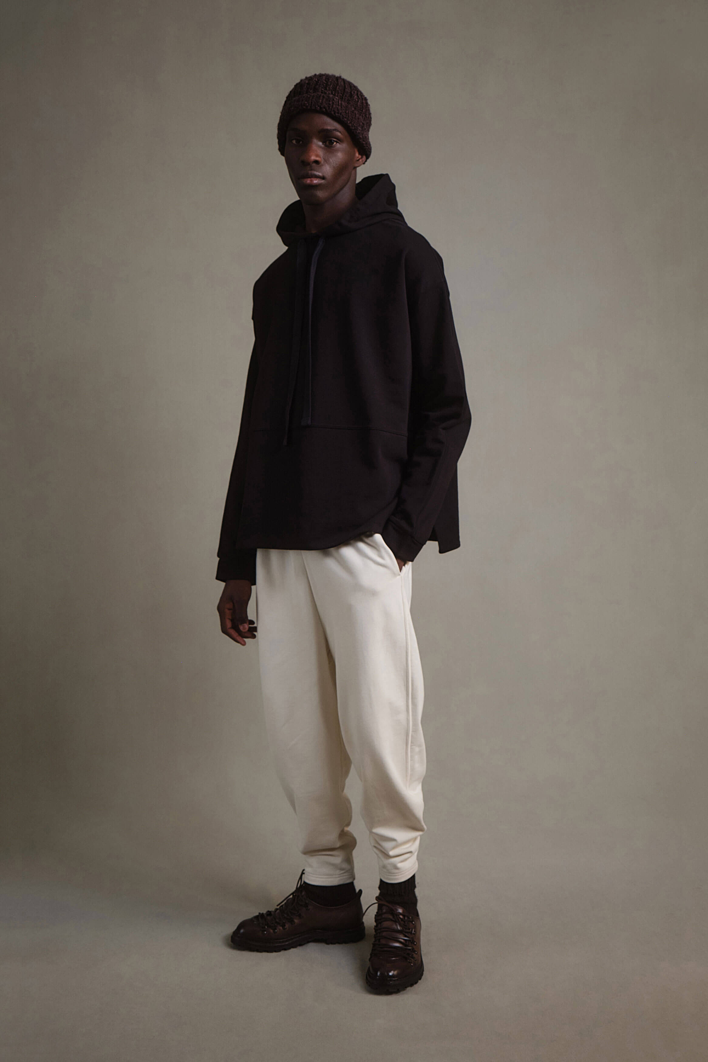 THE ACROBAT TROUSER / LOOP BACK JERSEY RAW