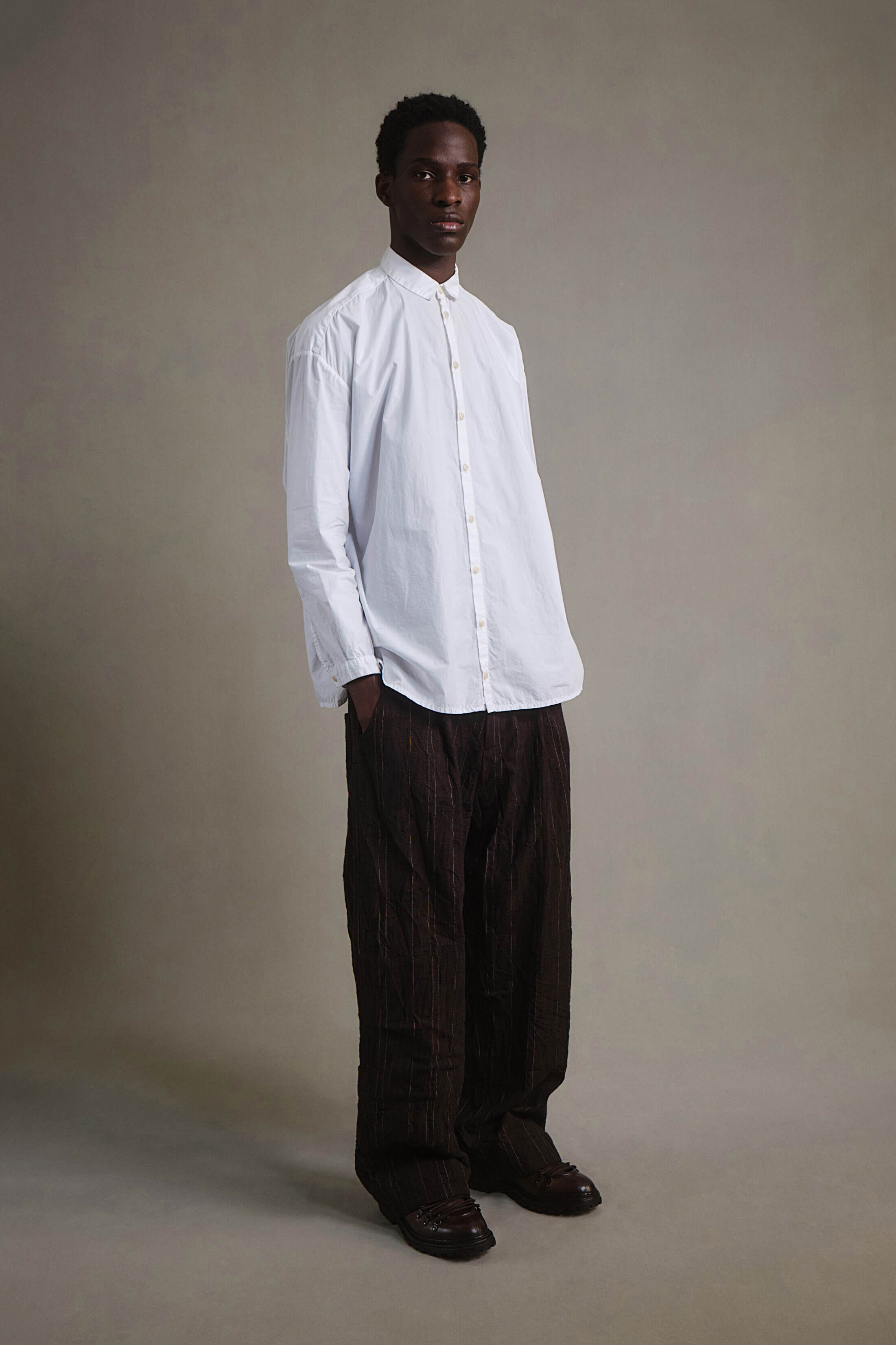 THE WOODSMAN TROUSER / CRUMPLED STRIPE WALNUT