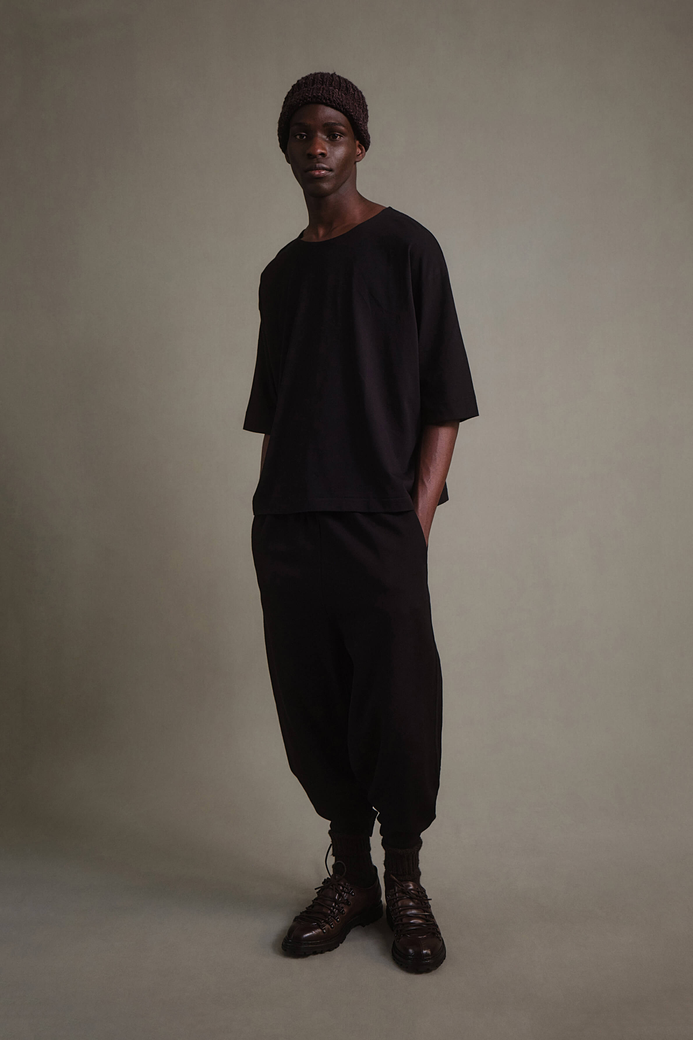 THE ACROBAT TROUSER / LOOP BACK JERSEY FLINT