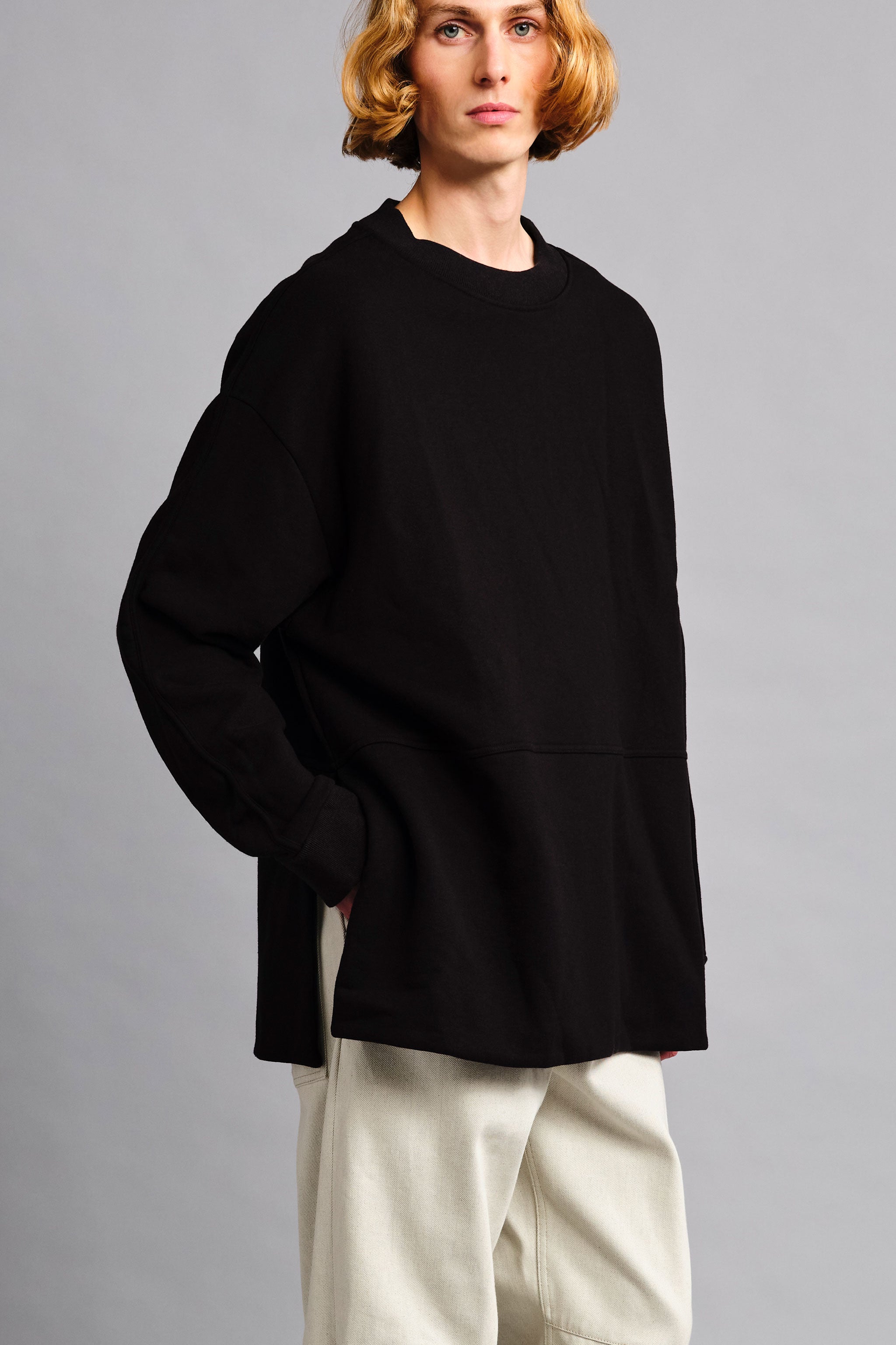 THE ARTISAN JUMPER / FLEECE JERSEY FLINT