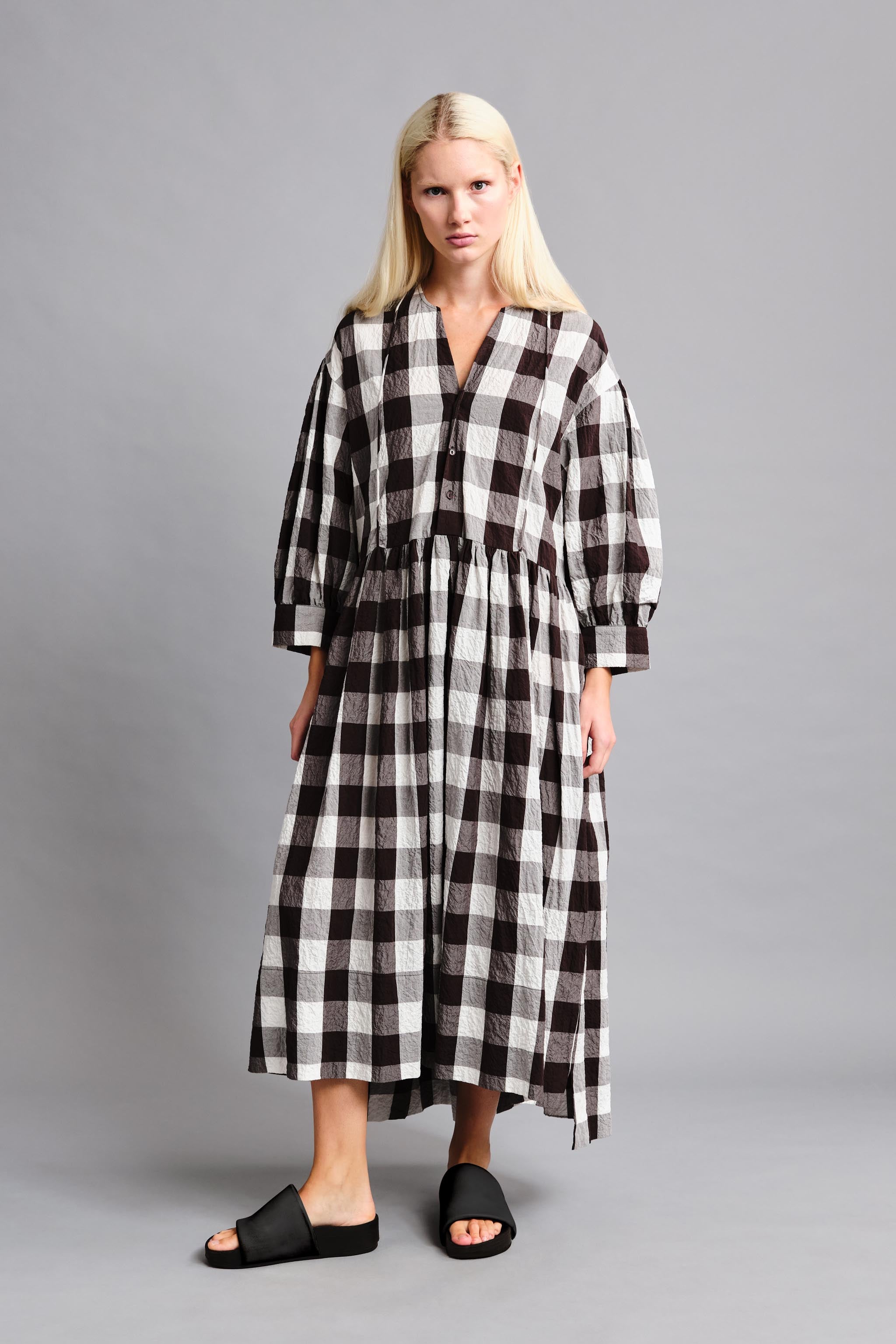 THE COOK DRESS / TABLECLOTH GINGHAM COFFEE