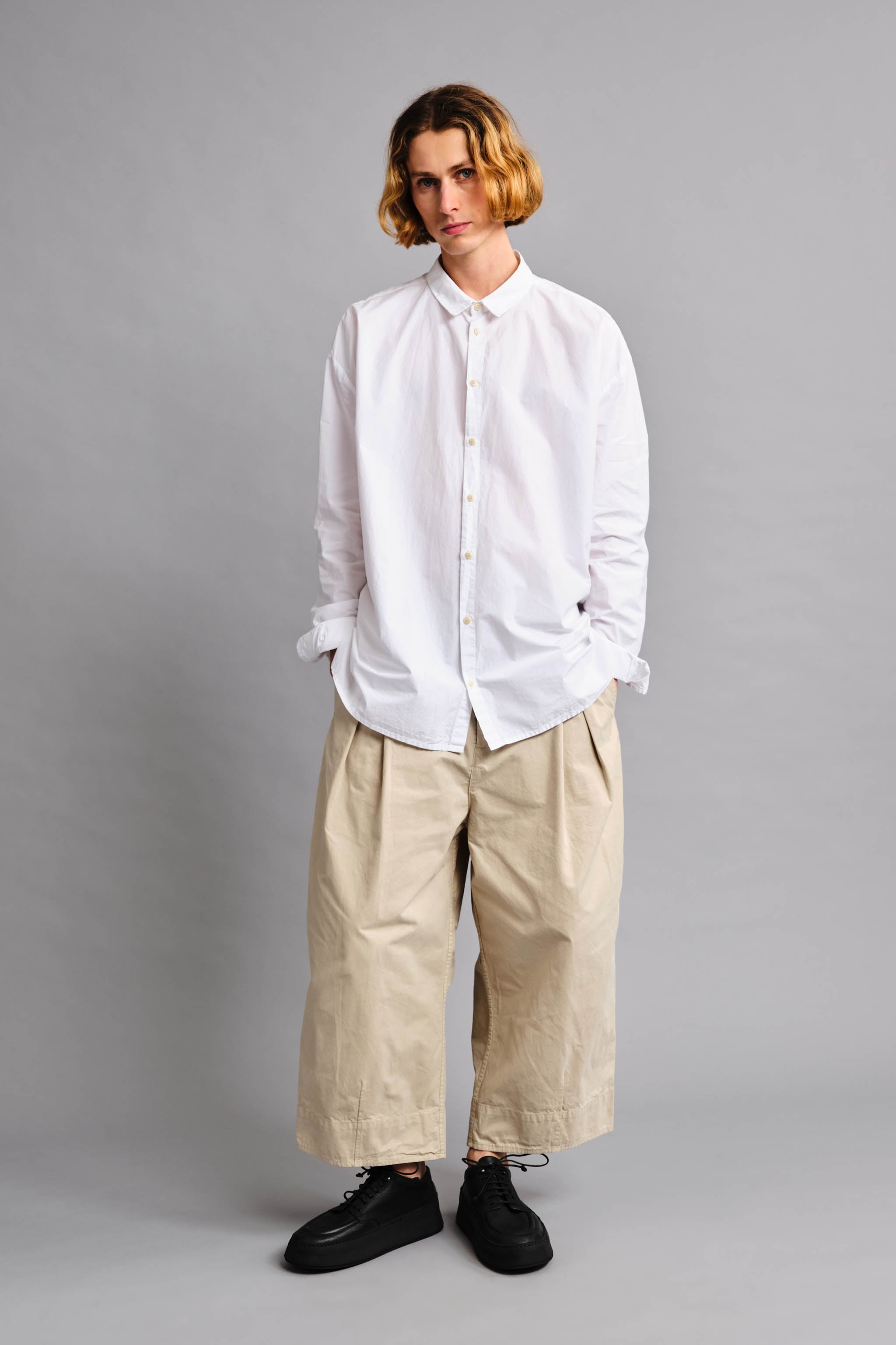 THE DRAUGHTSMAN SHIRT / POPLIN CHALK