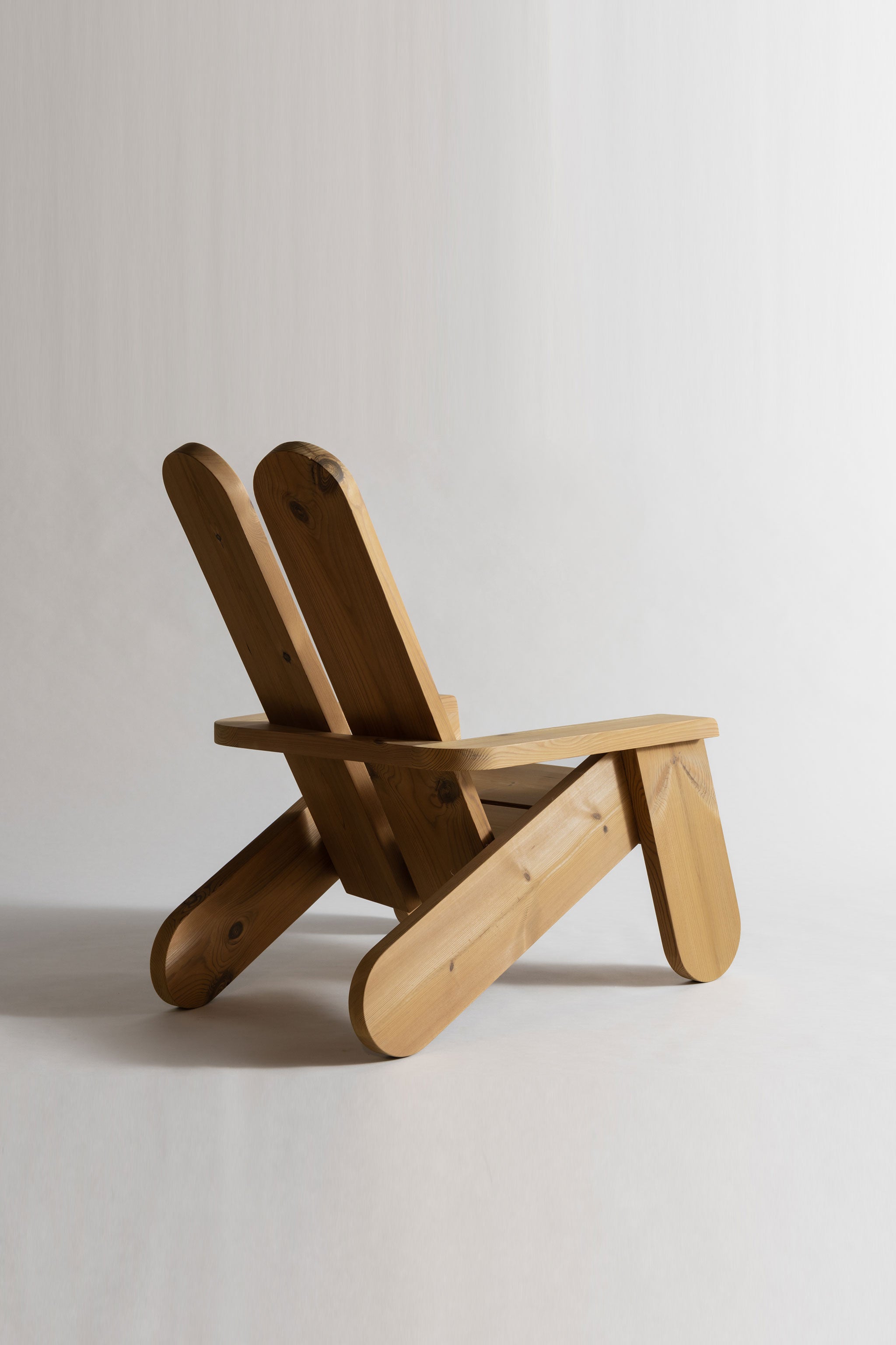 Toogood x Vaarnii Peace Outdoor Lounge Chair