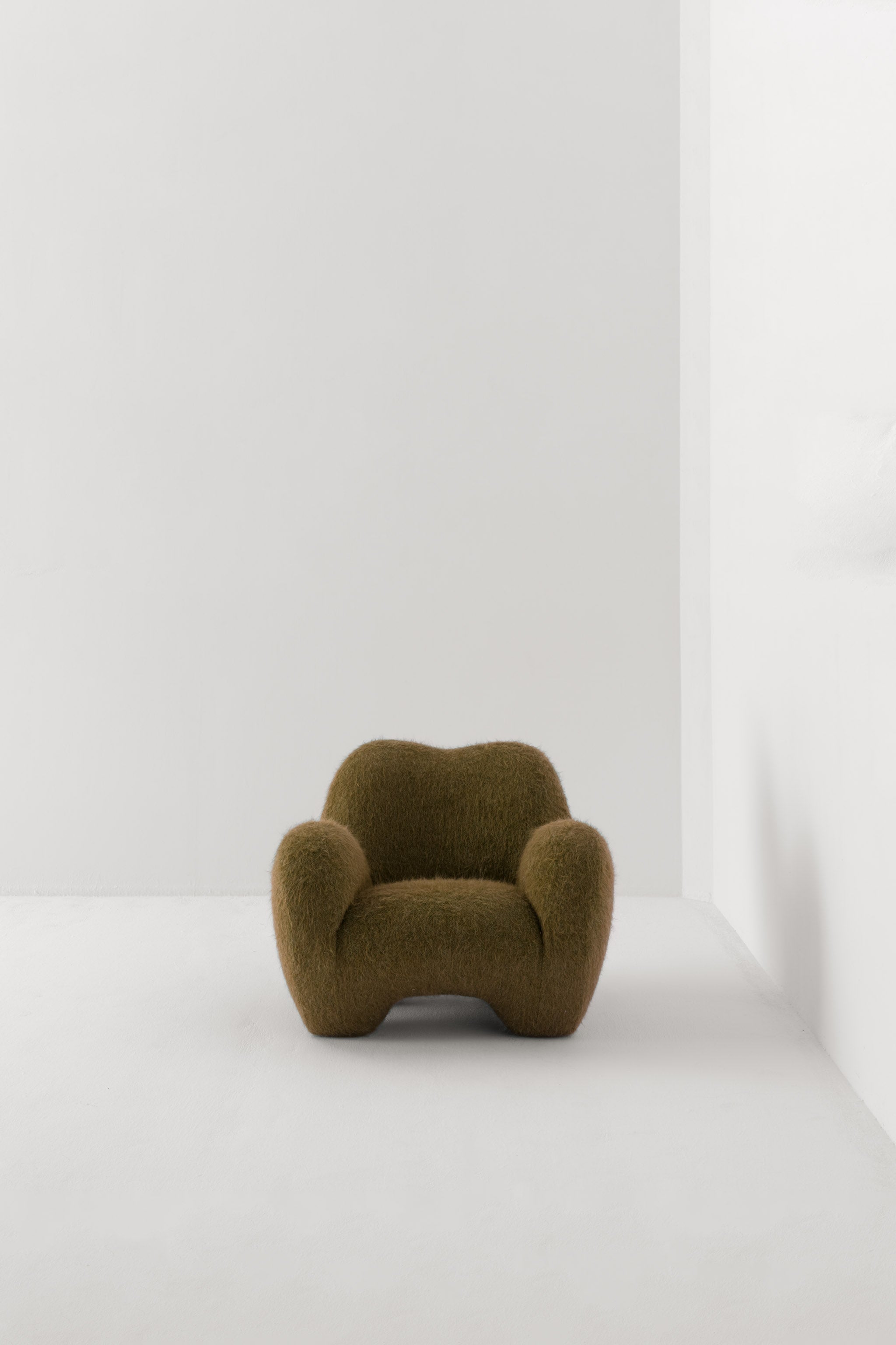 GUMMY ARMCHAIR / YETI OLIVE