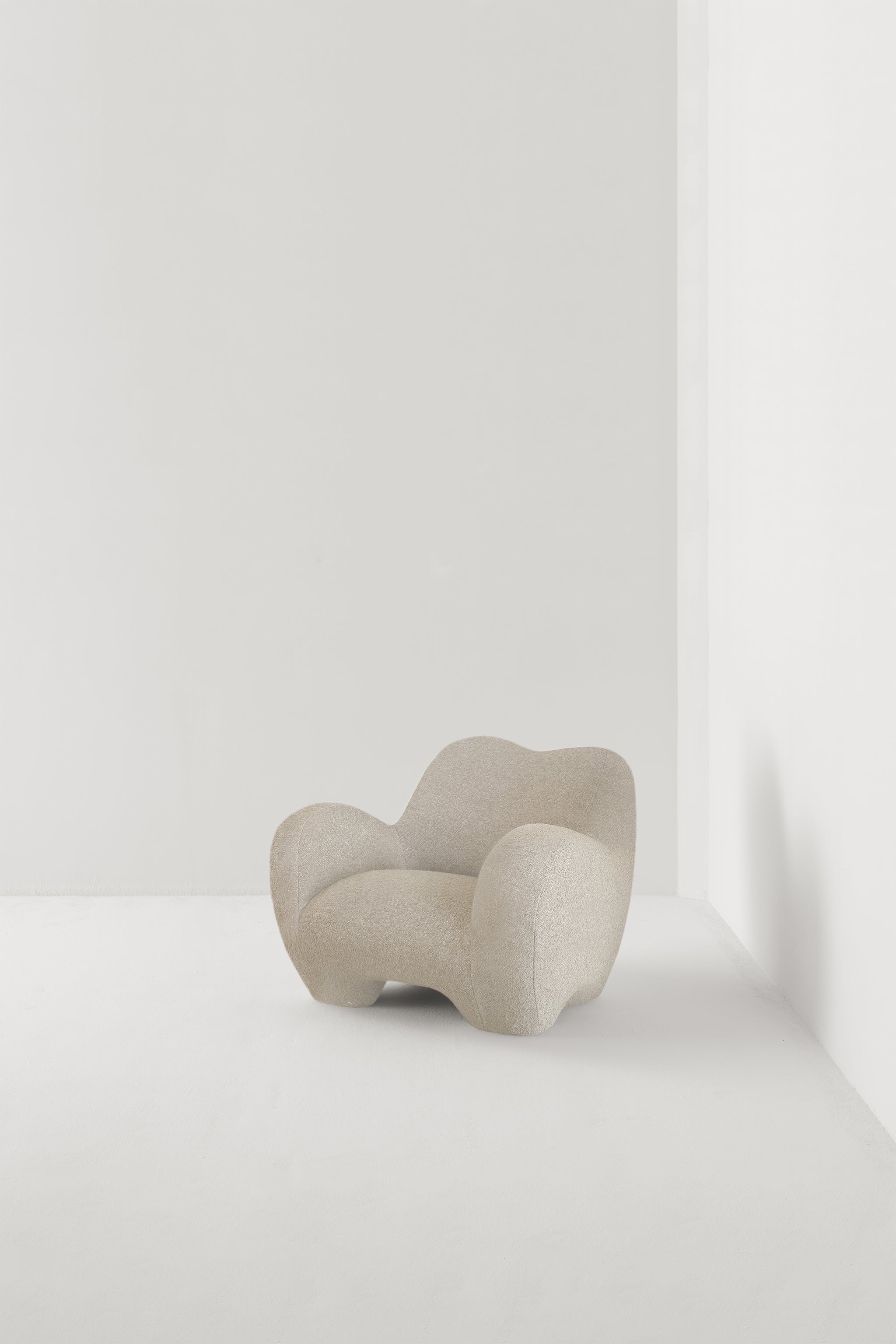 GUMMY ARMCHAIR / ISMAY BOUCLE FLAX