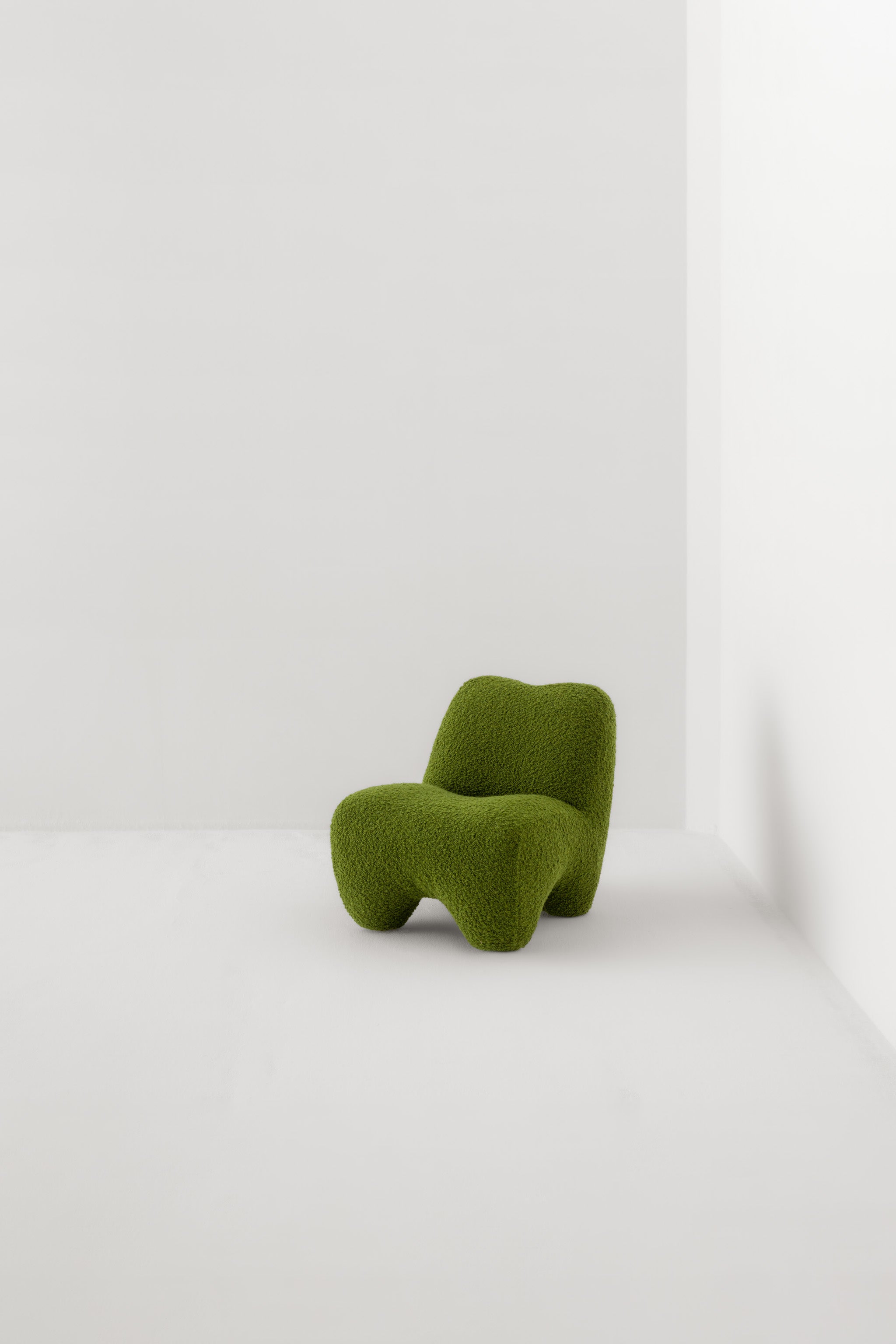 GUMMY LOUNGE CHAIR / OPIO ERBA