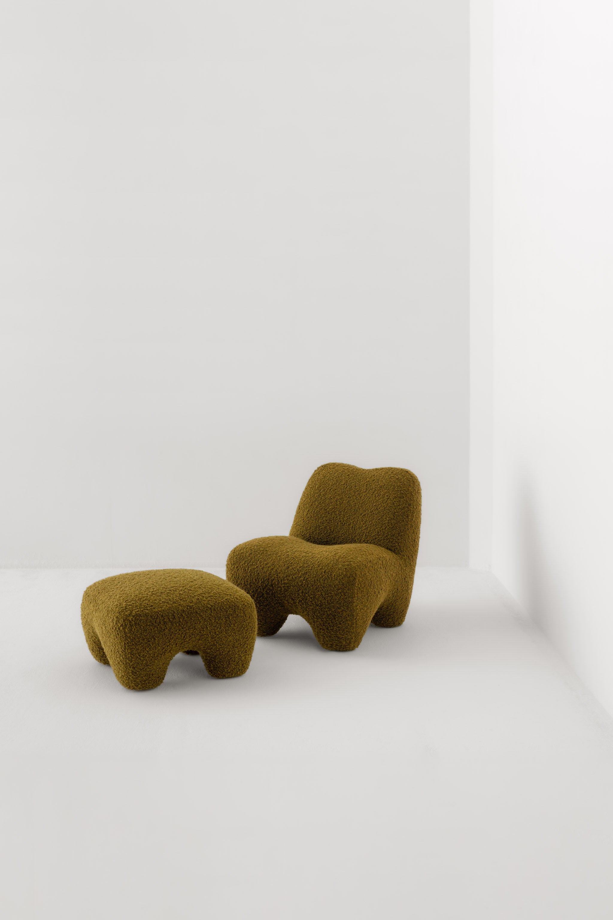 GUMMY FOOTSTOOL / OPIO KIWI