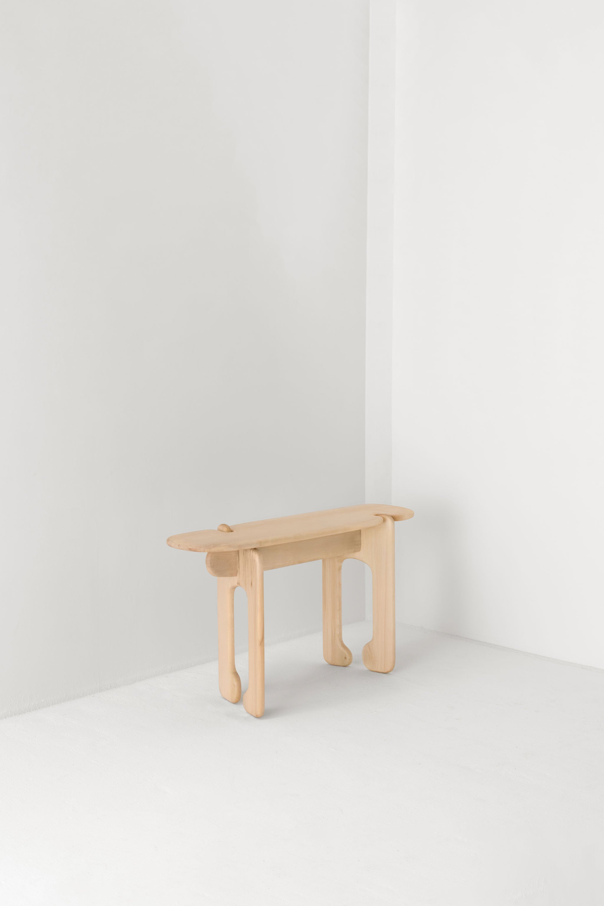 PALETTE CONSOLE TABLE / SYCAMORE